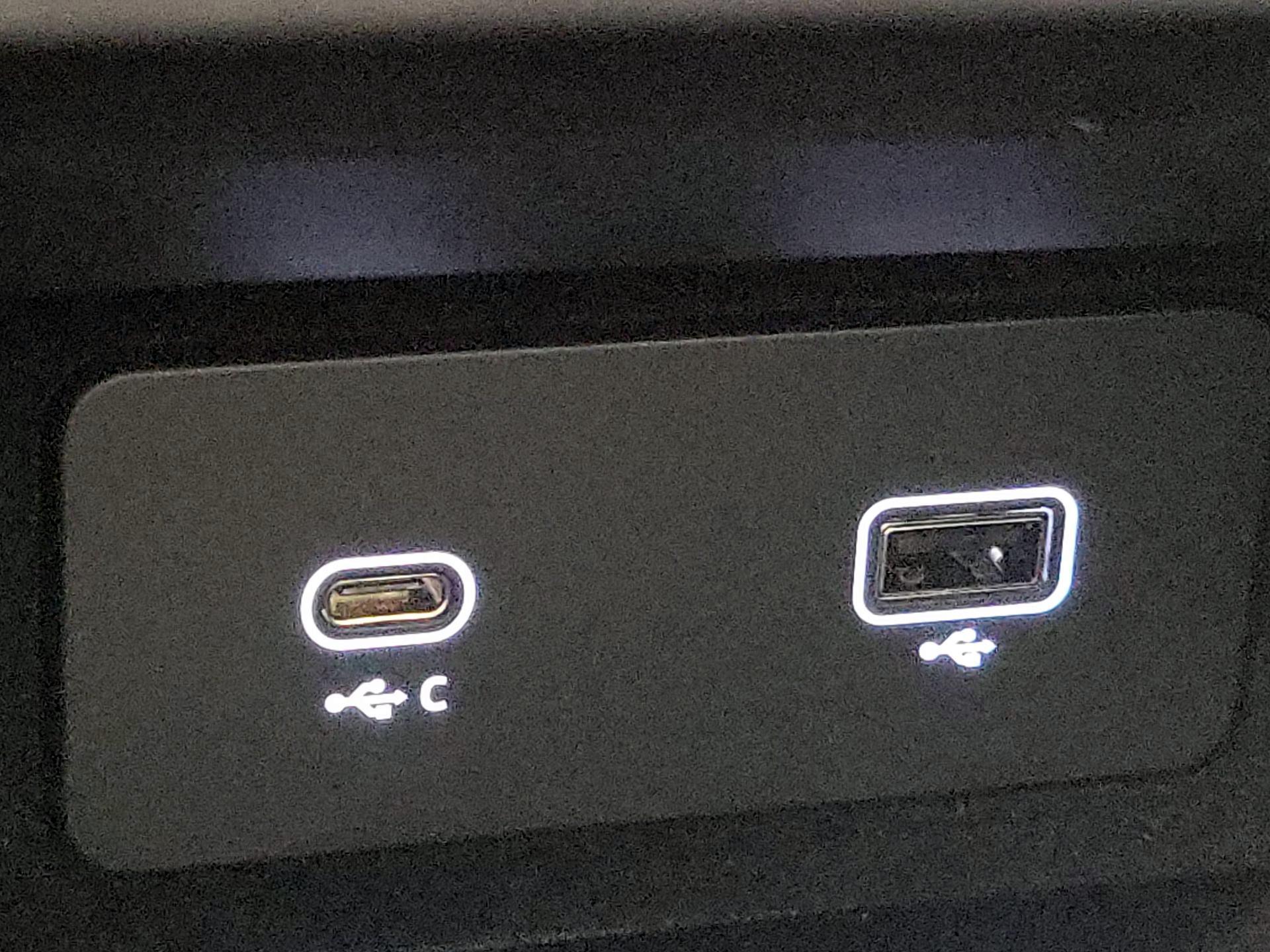 Thumbnail: 2024 Land Rover Range Rover Sport - 19