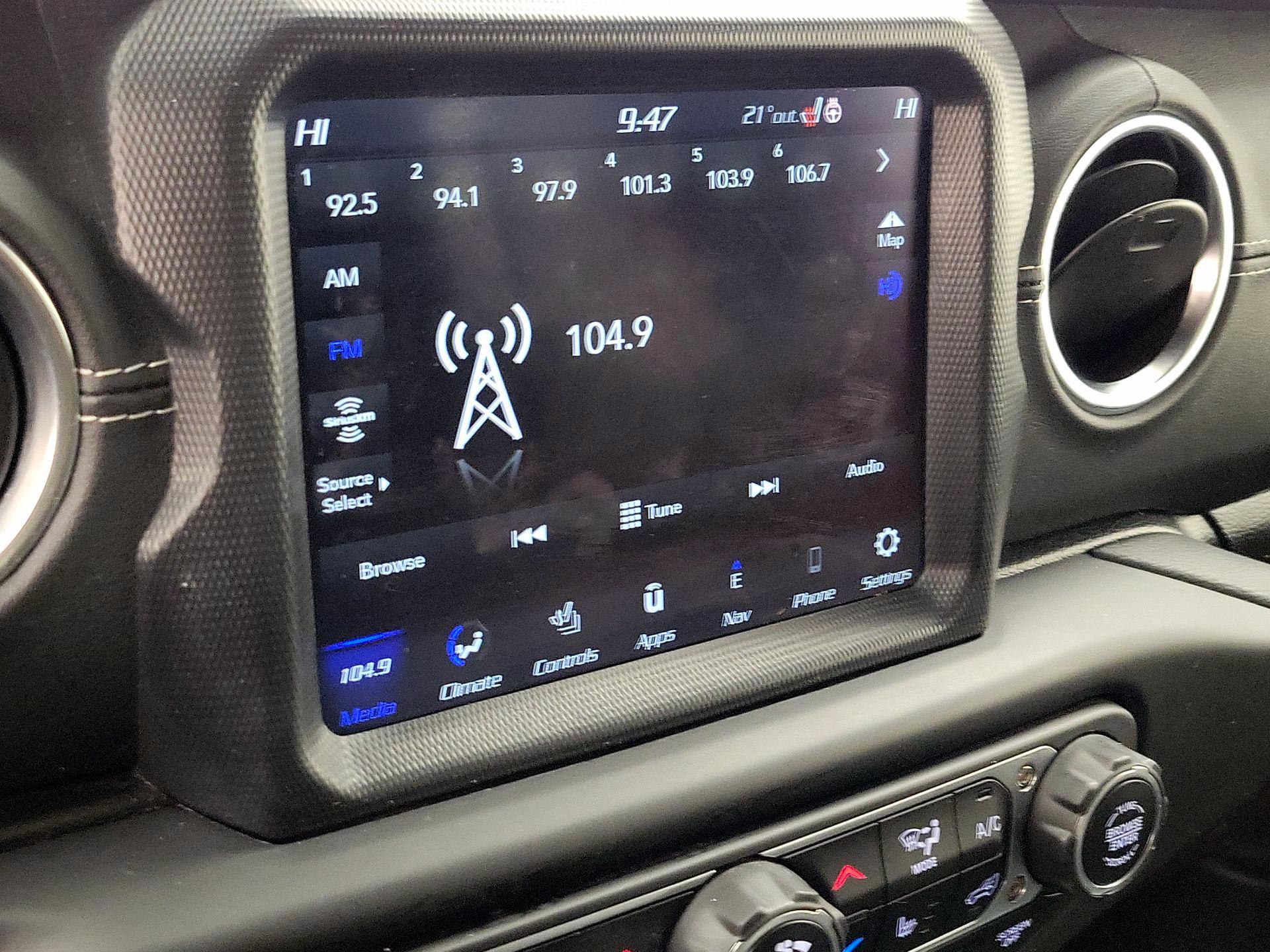 Thumbnail: 2021 Jeep Wrangler - 16