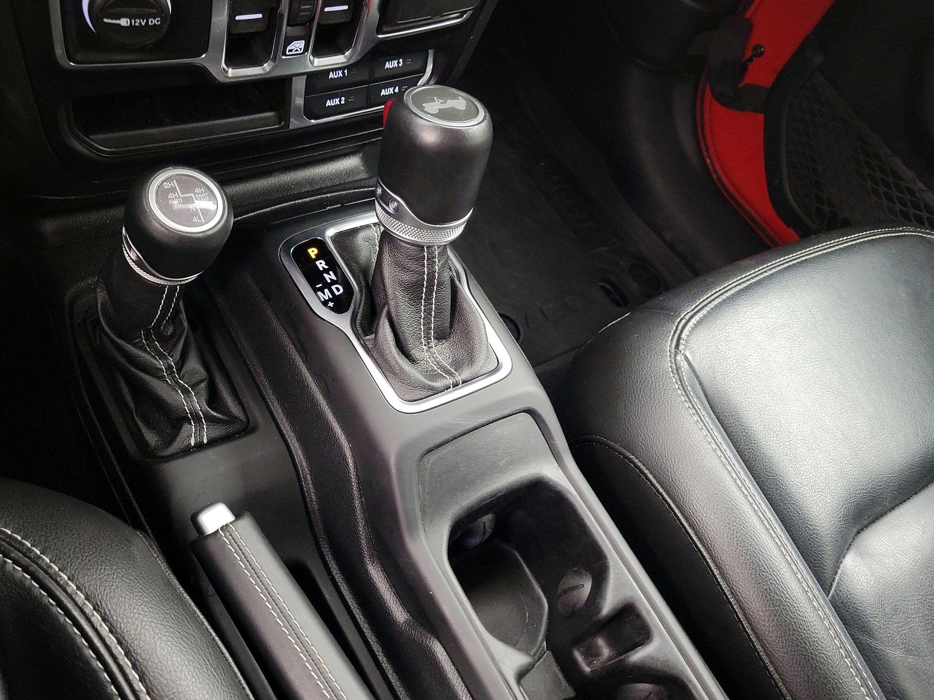 Thumbnail: 2021 Jeep Wrangler - 18