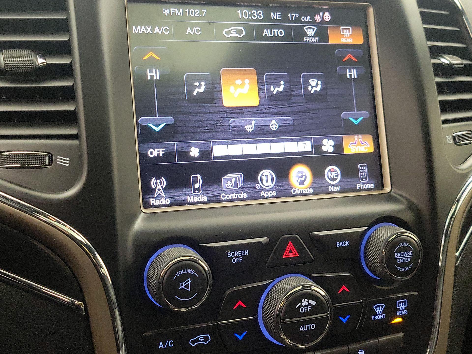 Thumbnail: 2016 Jeep Grand Cherokee - 17