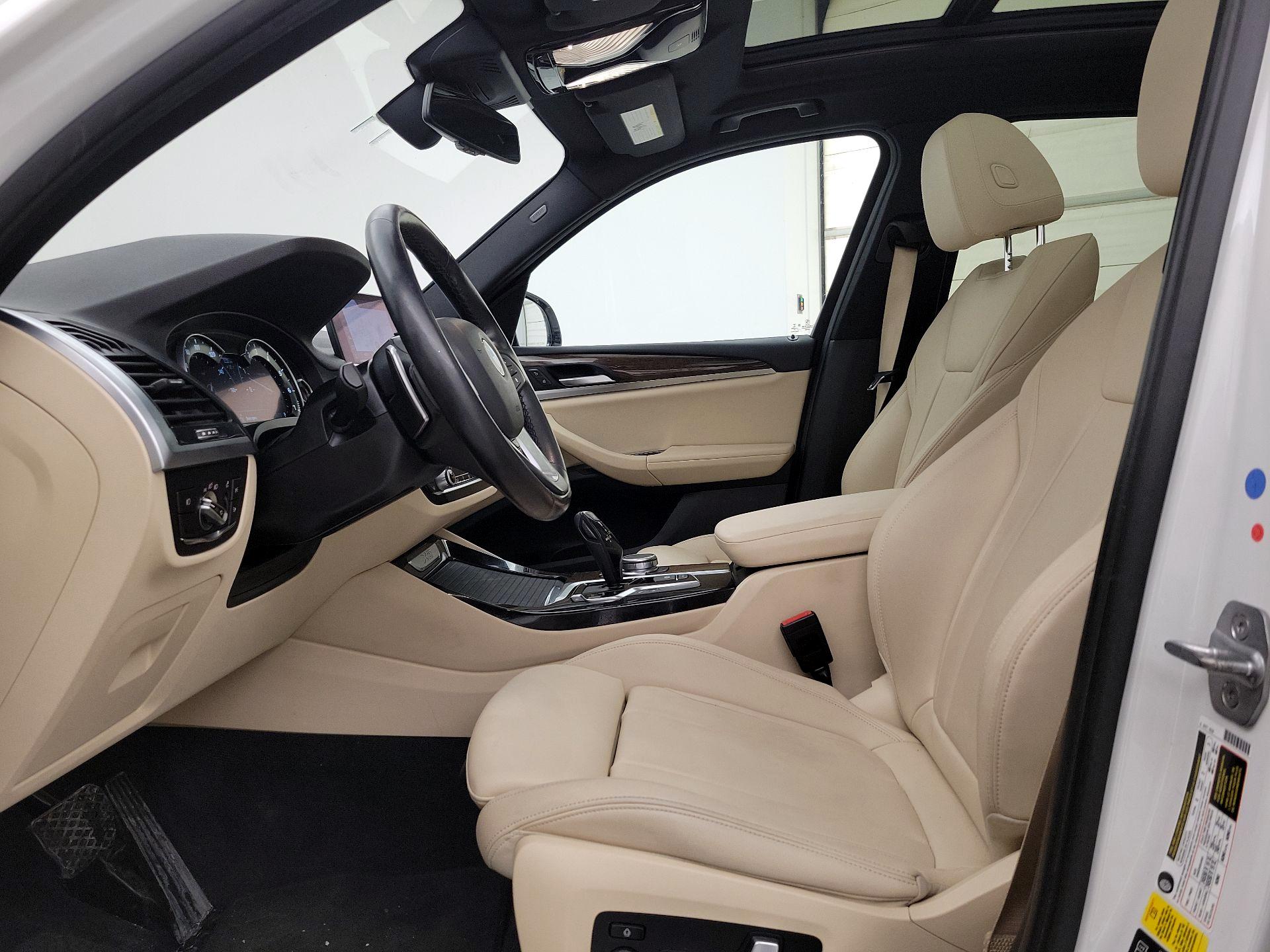 Thumbnail: 2019 BMW X3 - 11