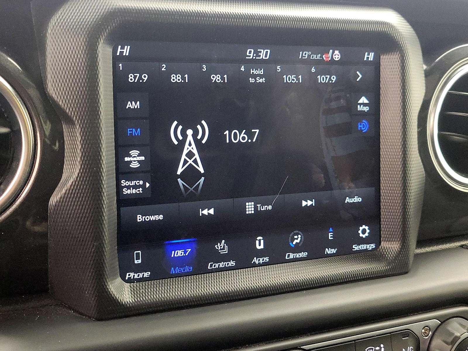 2022 Jeep Wrangler Unlimited Rubicon 392 - Photo 17
