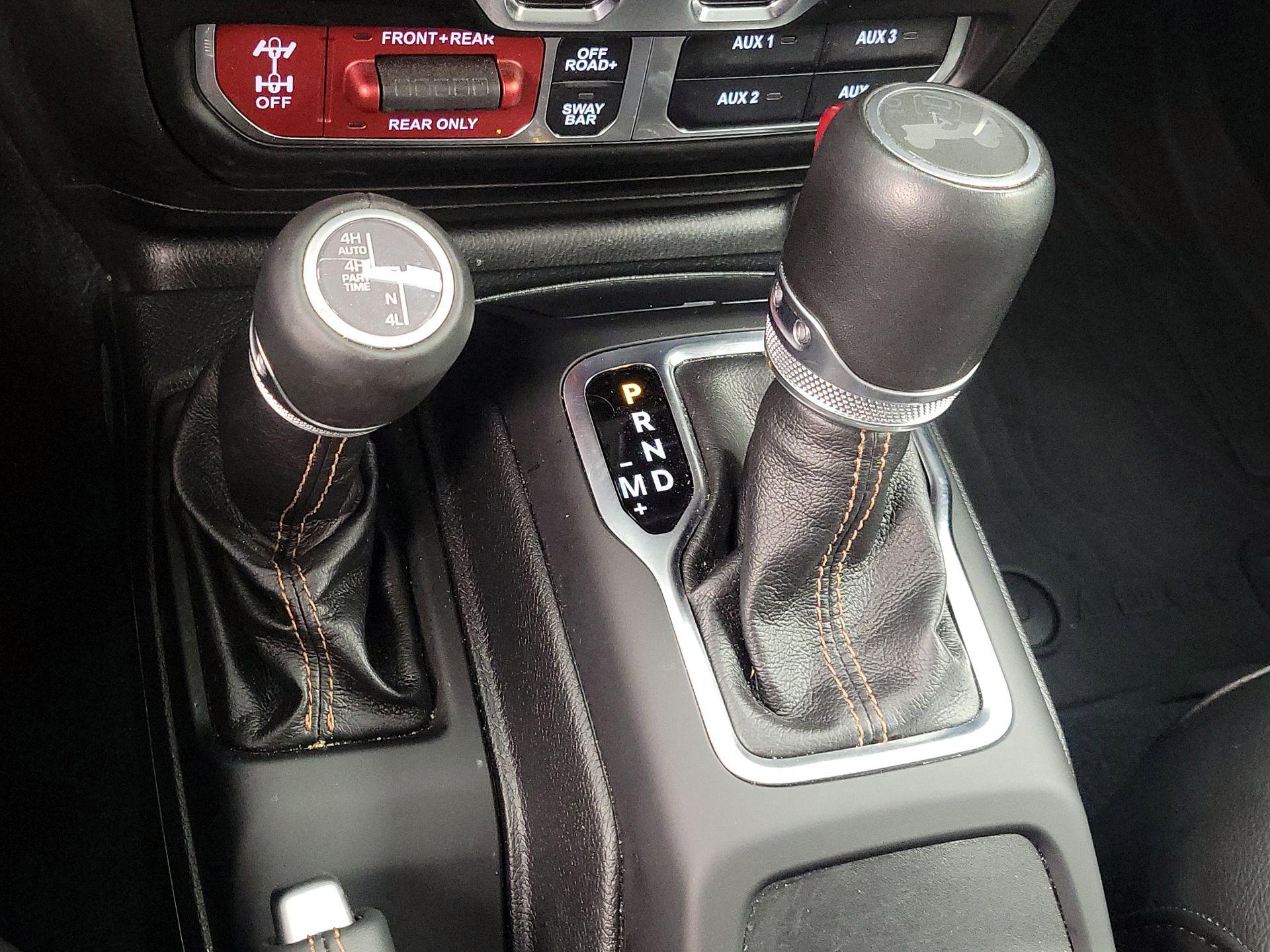 Thumbnail: 2022 Jeep Wrangler - 18