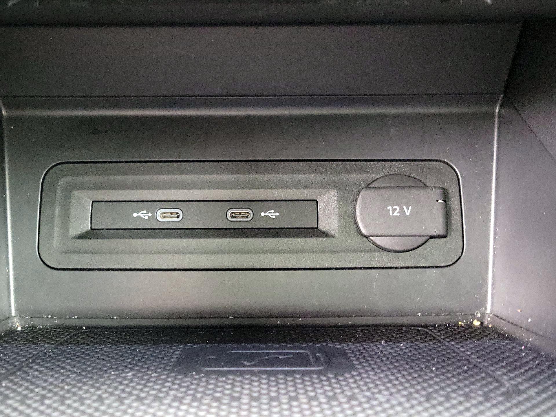 Thumbnail: 2022 Volkswagen Atlas - 18