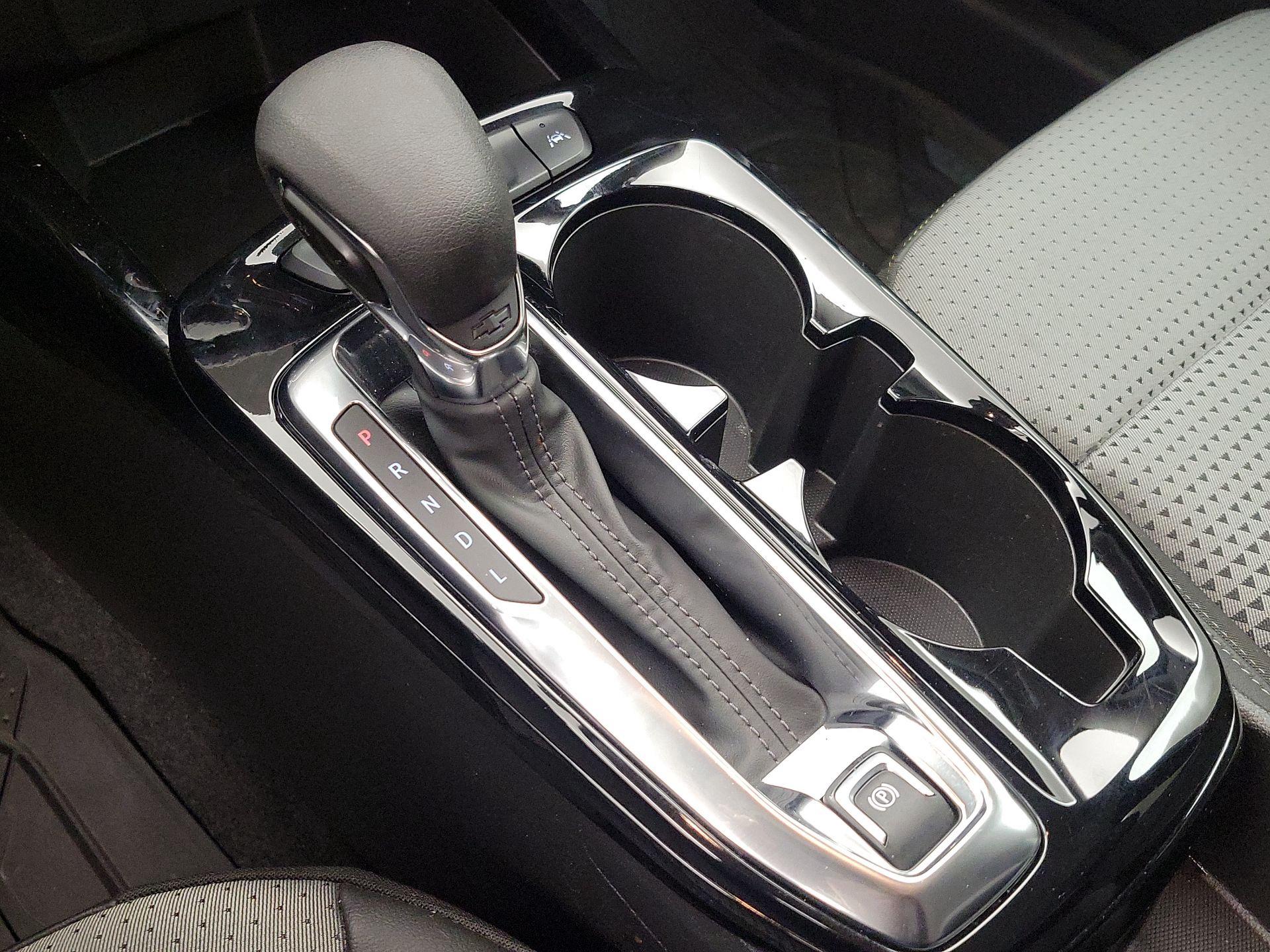 Thumbnail: 2024 Chevrolet Trax - 17