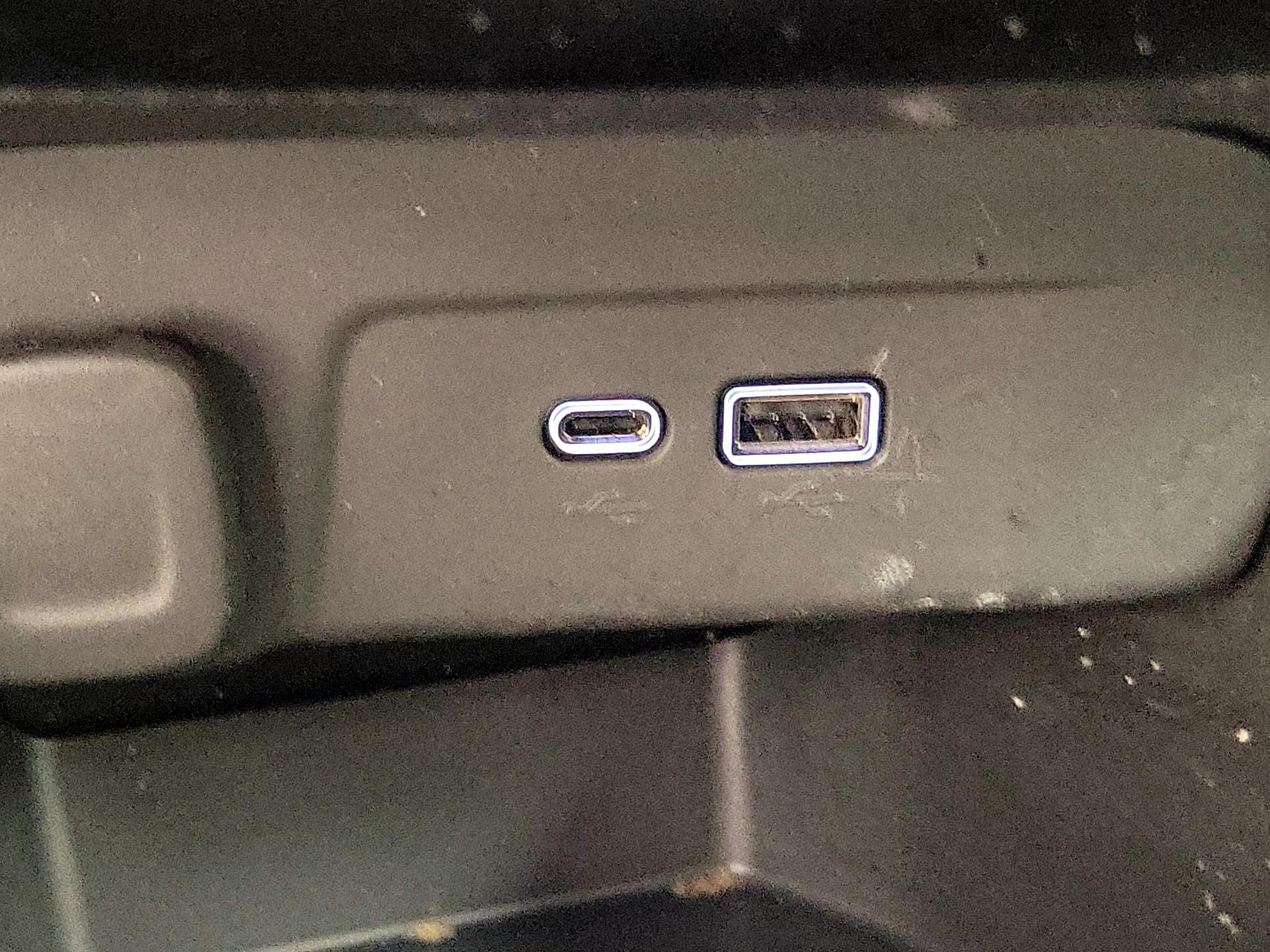 Thumbnail: 2024 Chevrolet Trax - 18