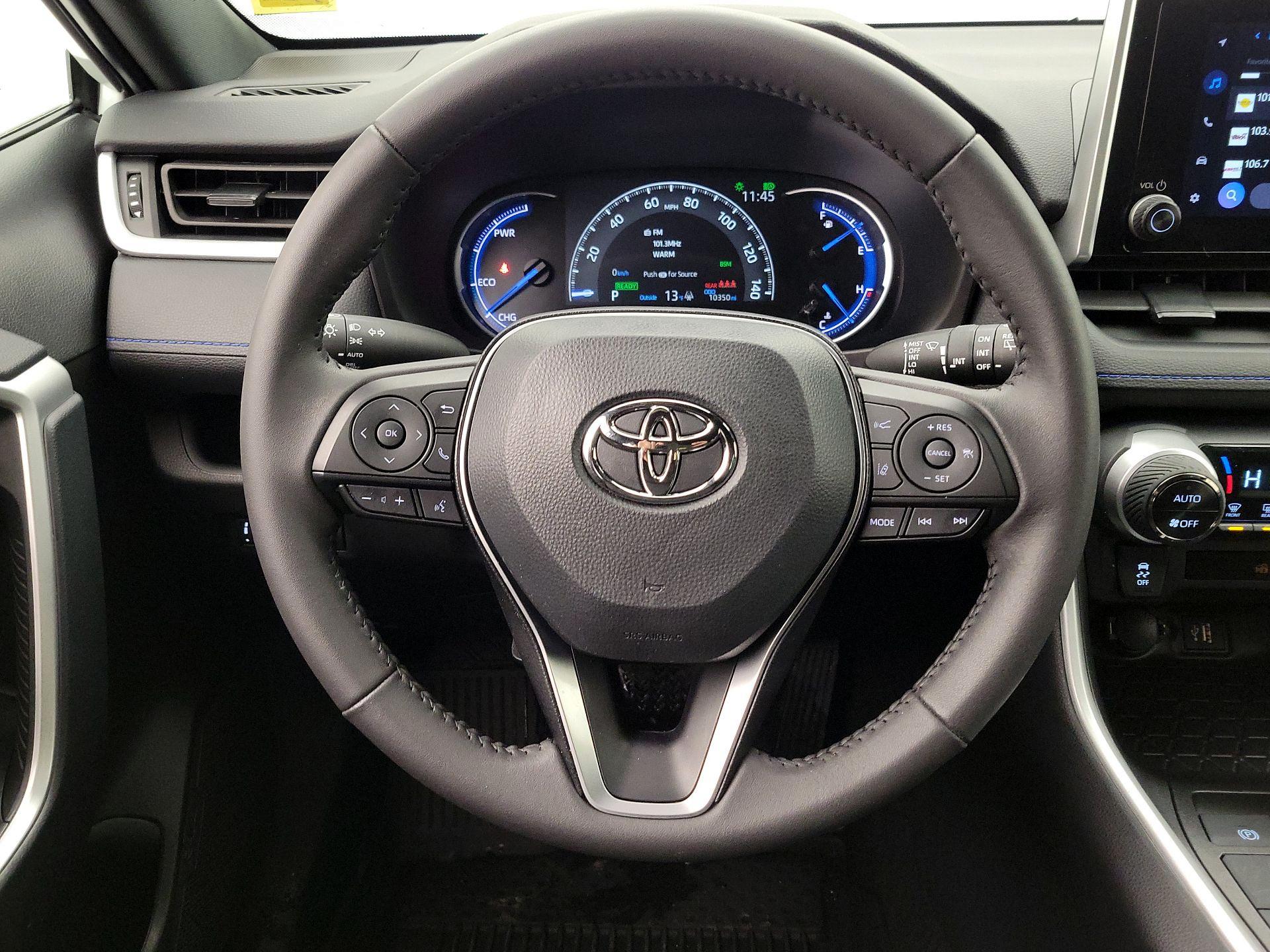 Thumbnail: 2025 Toyota RAV4 - 10