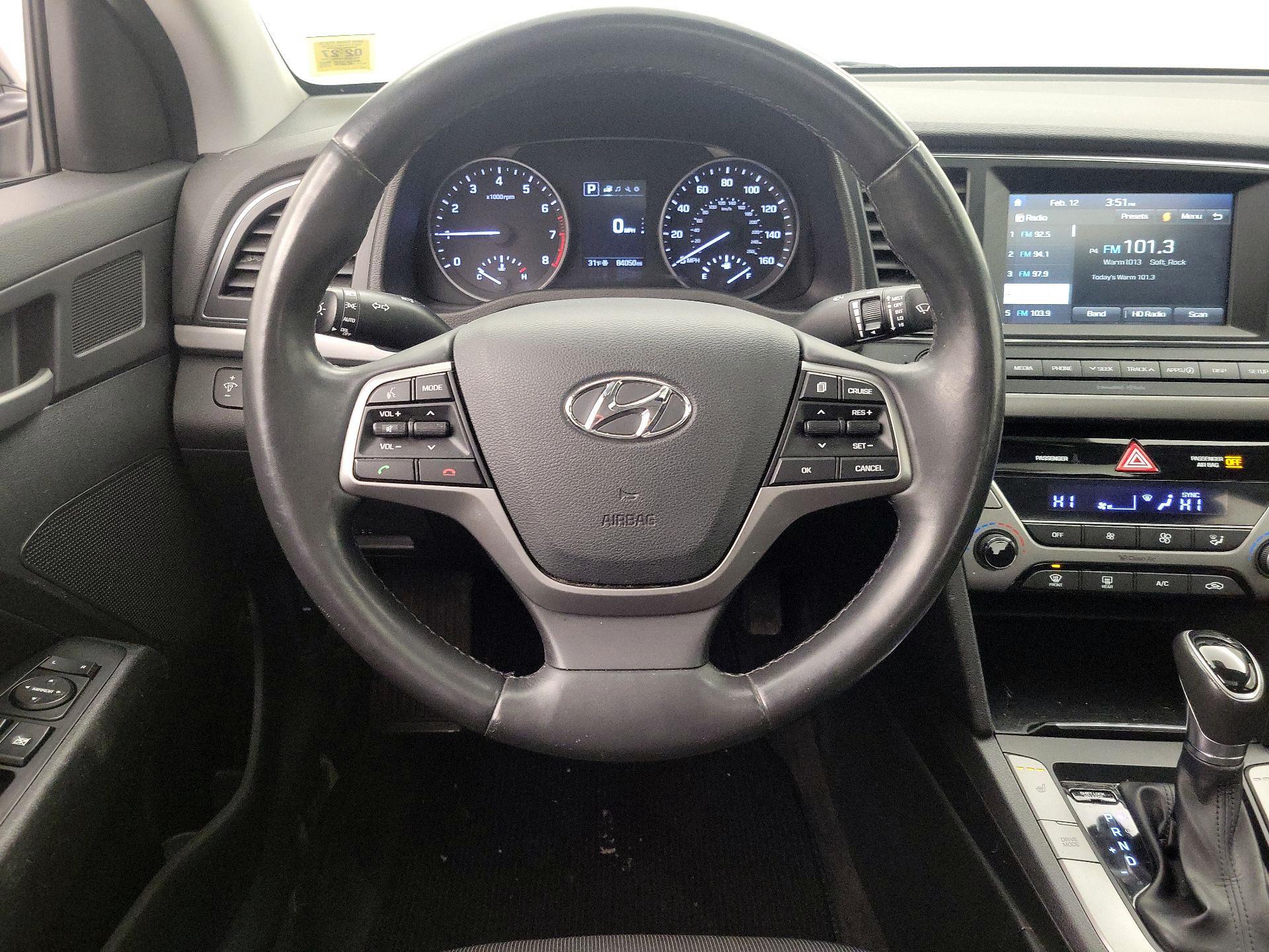 Thumbnail: 2018 Hyundai Elantra - 10