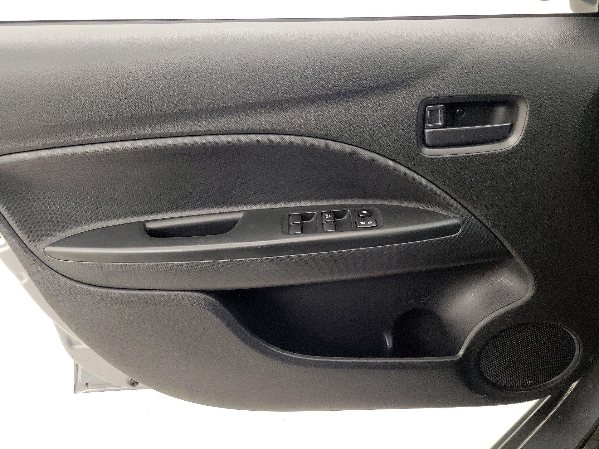 Thumbnail: 2022 Mitsubishi Mirage G4 - 12