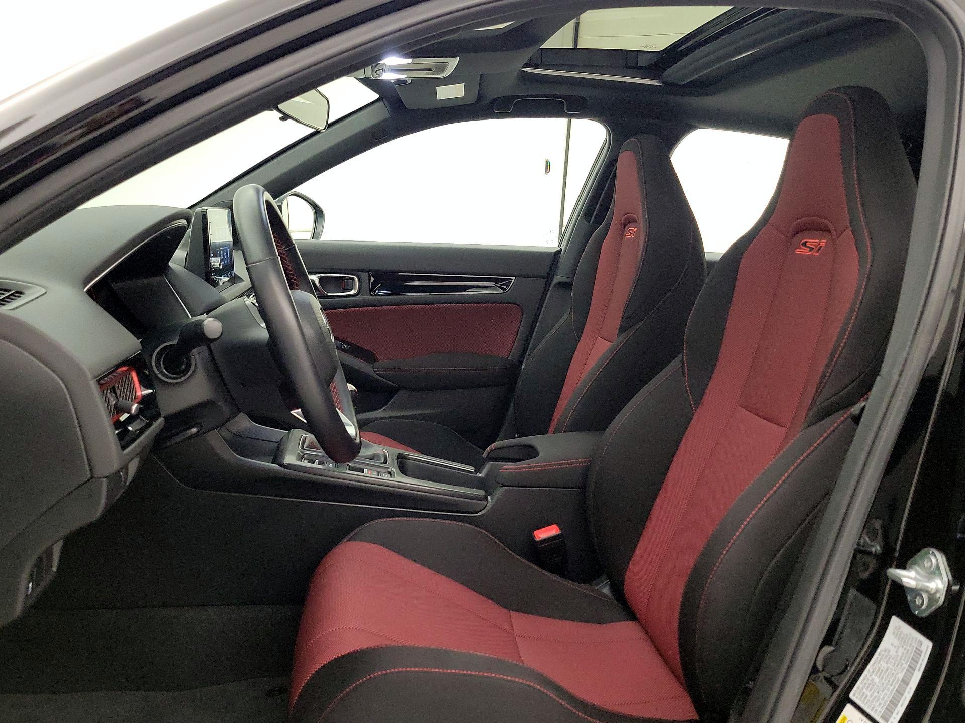 Thumbnail: 2024 Honda Civic - 11