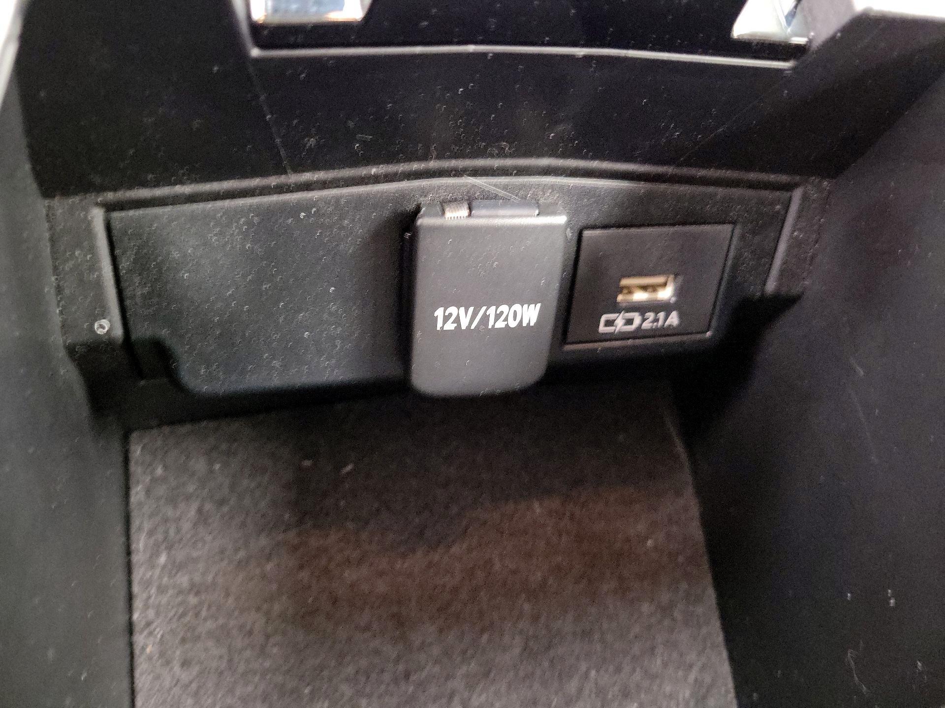 Thumbnail: 2020 Toyota Corolla - 18