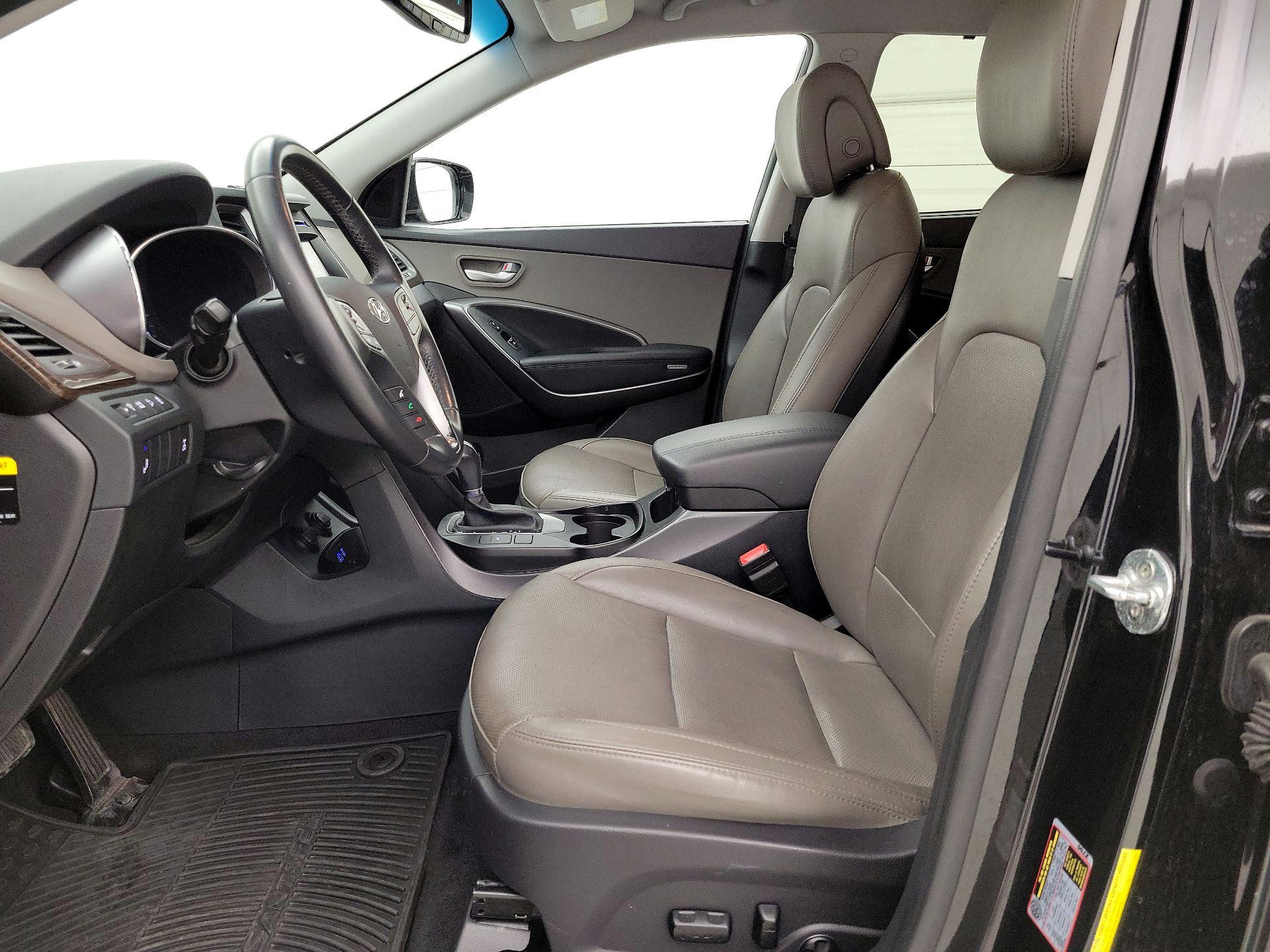 Thumbnail: 2017 Hyundai Santa Fe - 11