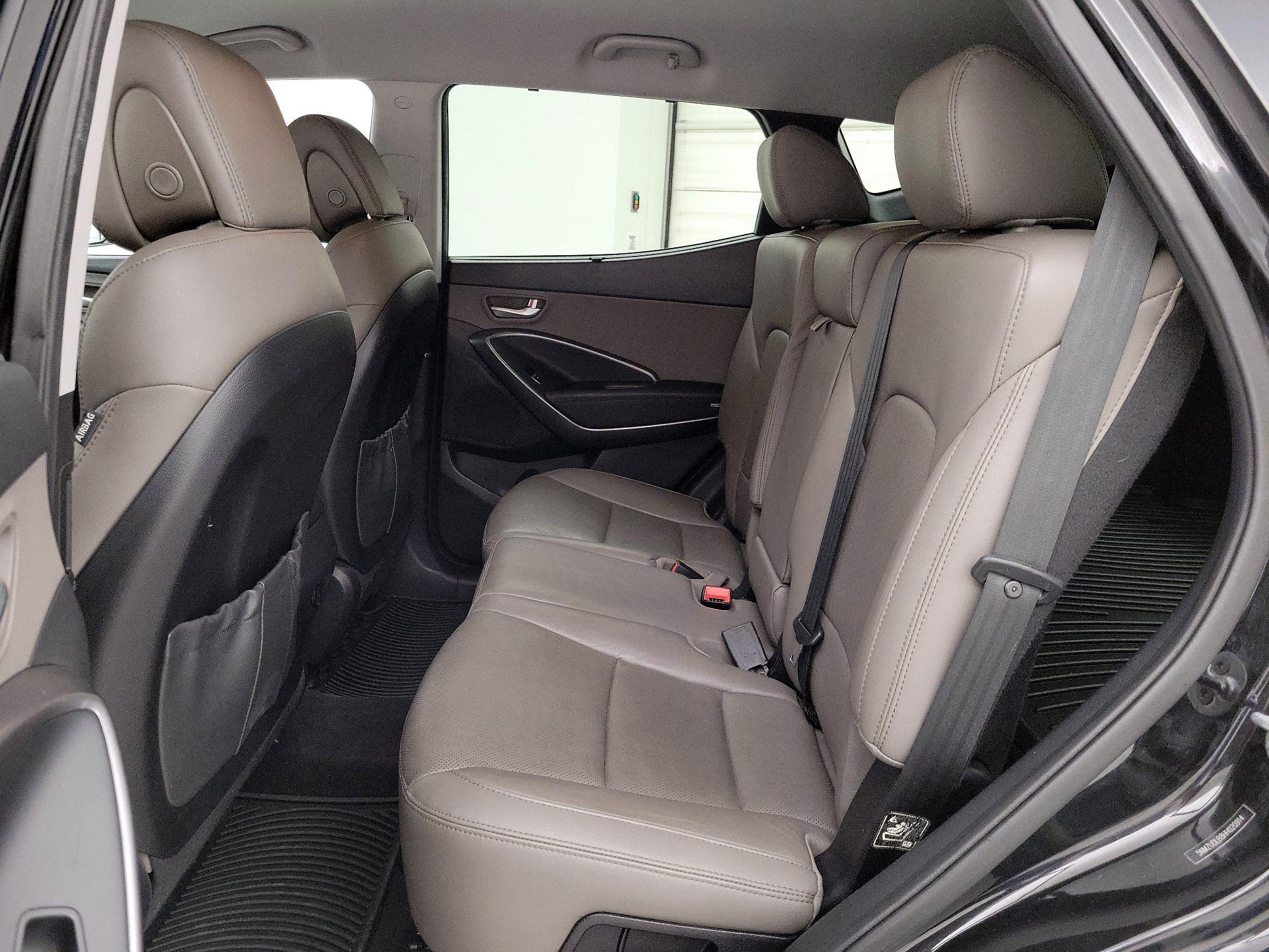 Thumbnail: 2017 Hyundai Santa Fe - 19