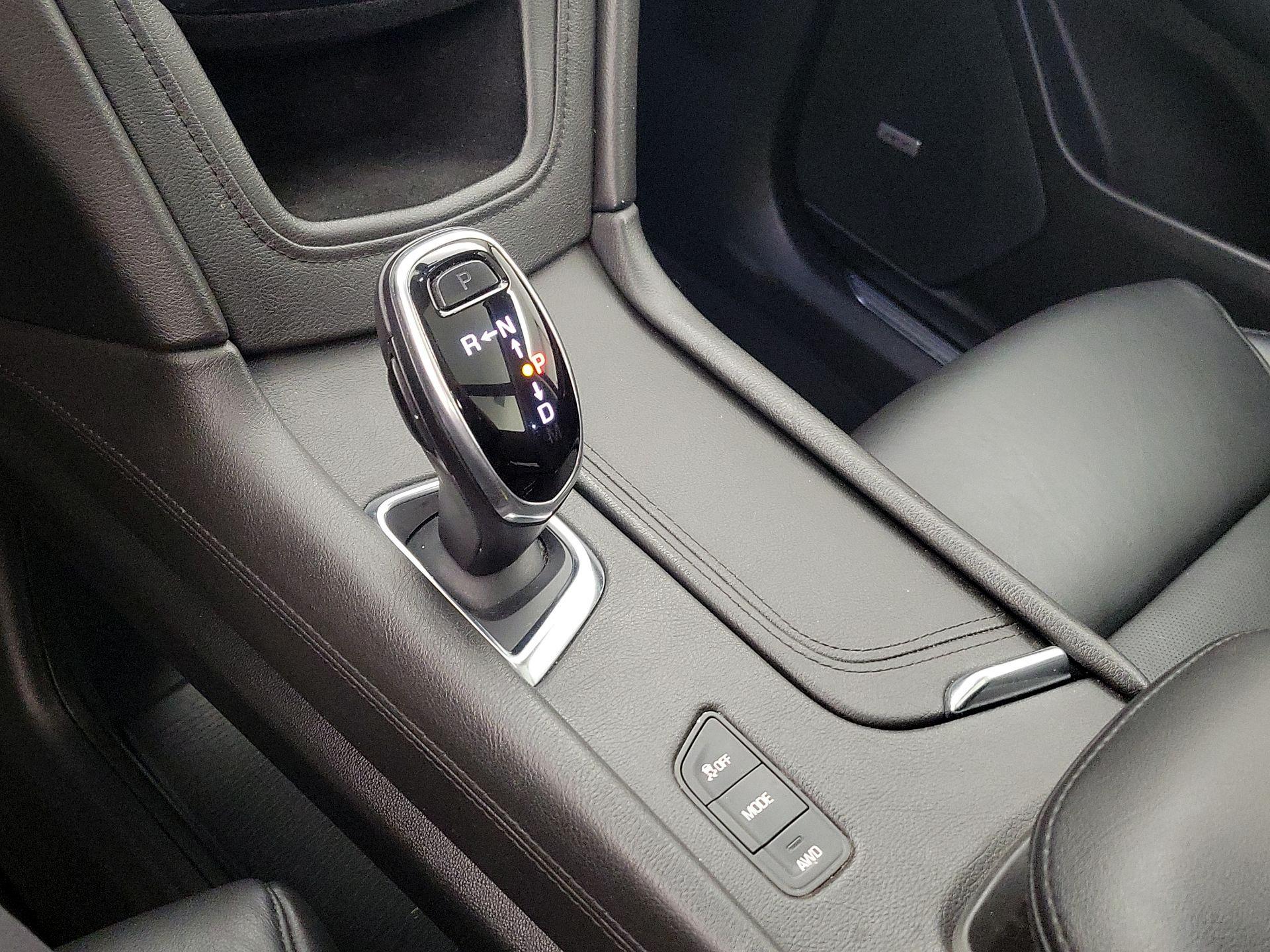 Thumbnail: 2018 Cadillac XT5 - 17