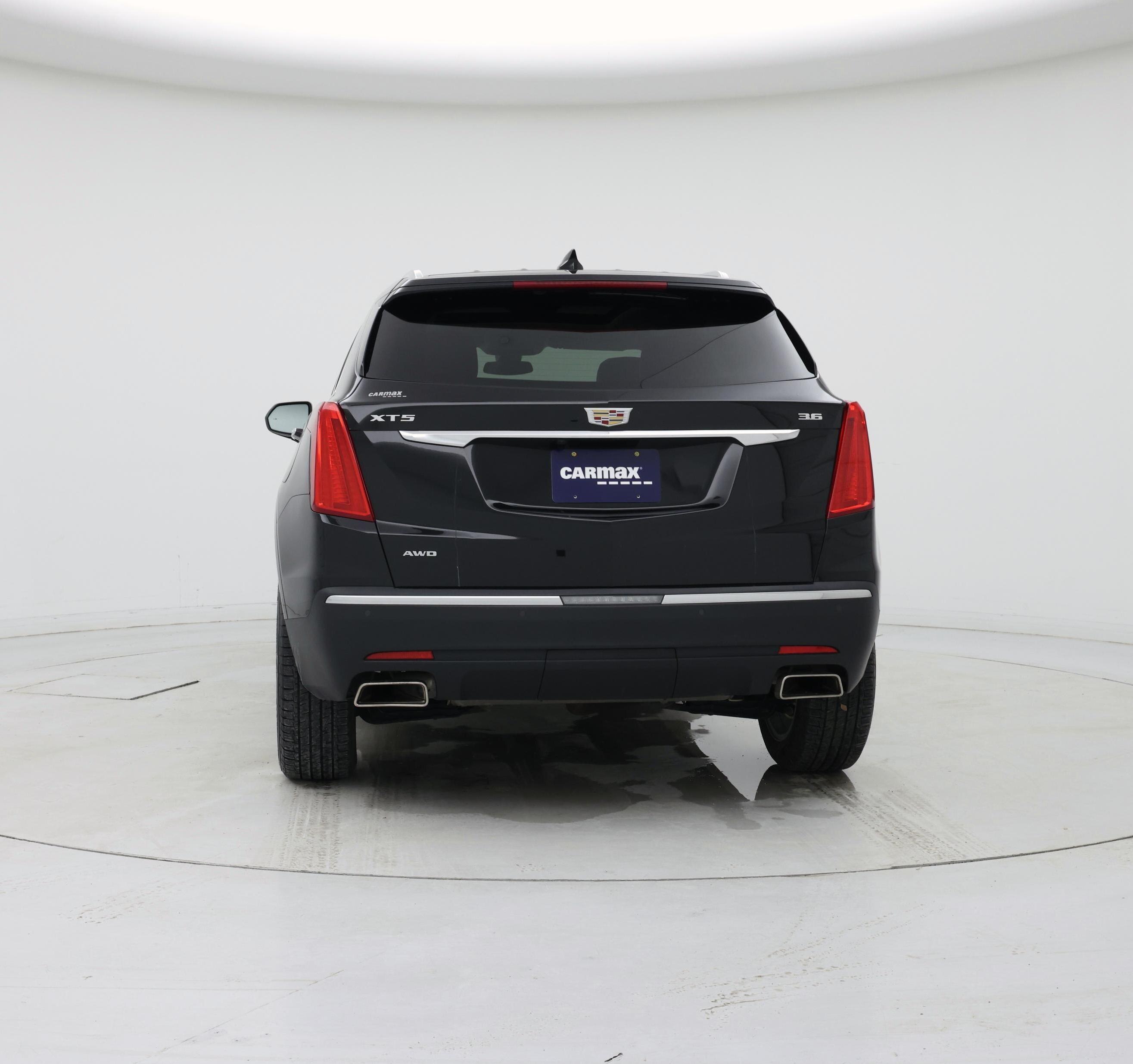 Thumbnail: 2018 Cadillac XT5 - 6