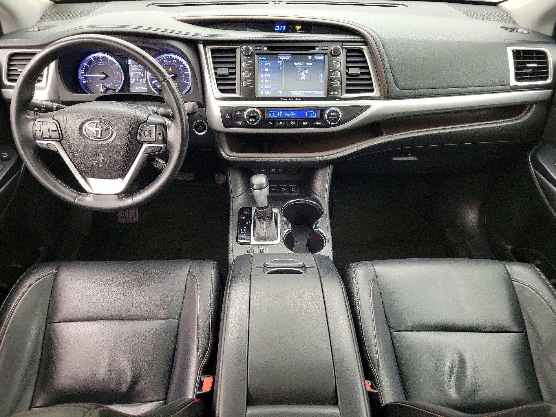 Thumbnail: 2018 Toyota Highlander - 9