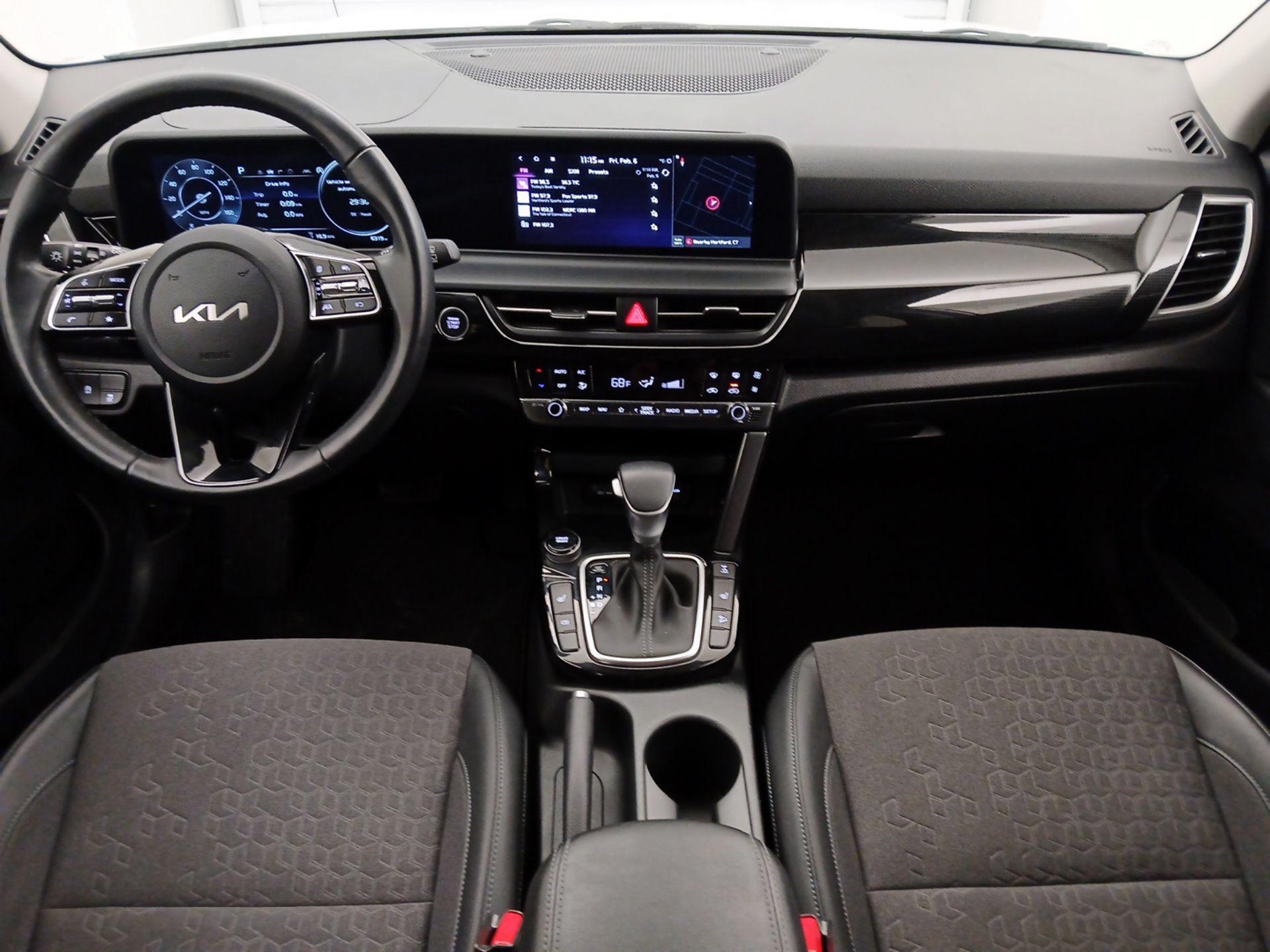 Thumbnail: 2024 Kia Seltos - 9