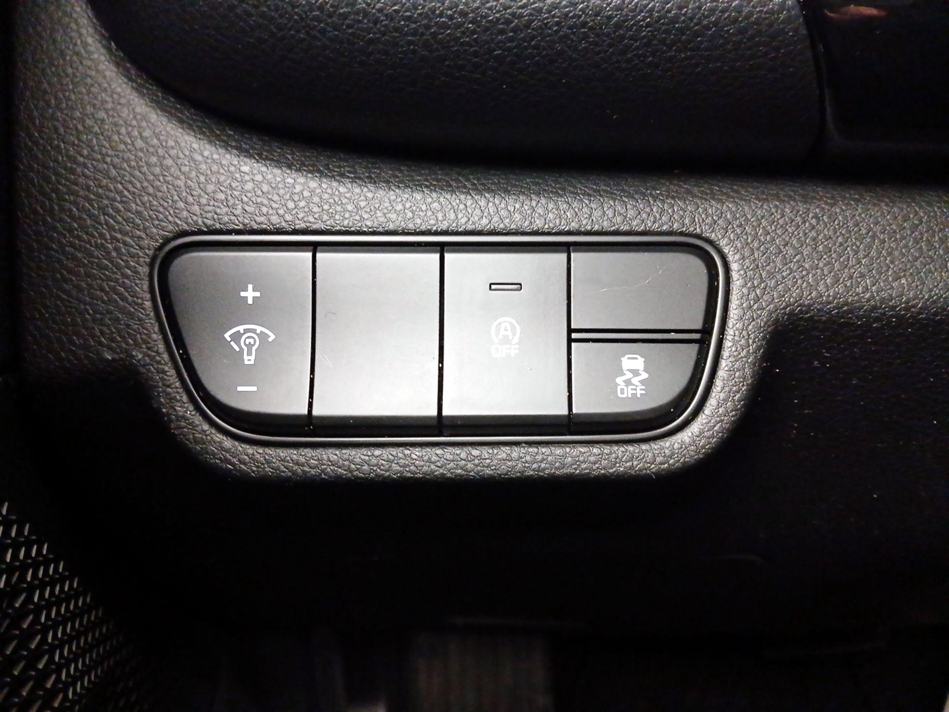 Thumbnail: 2024 Kia Seltos - 13