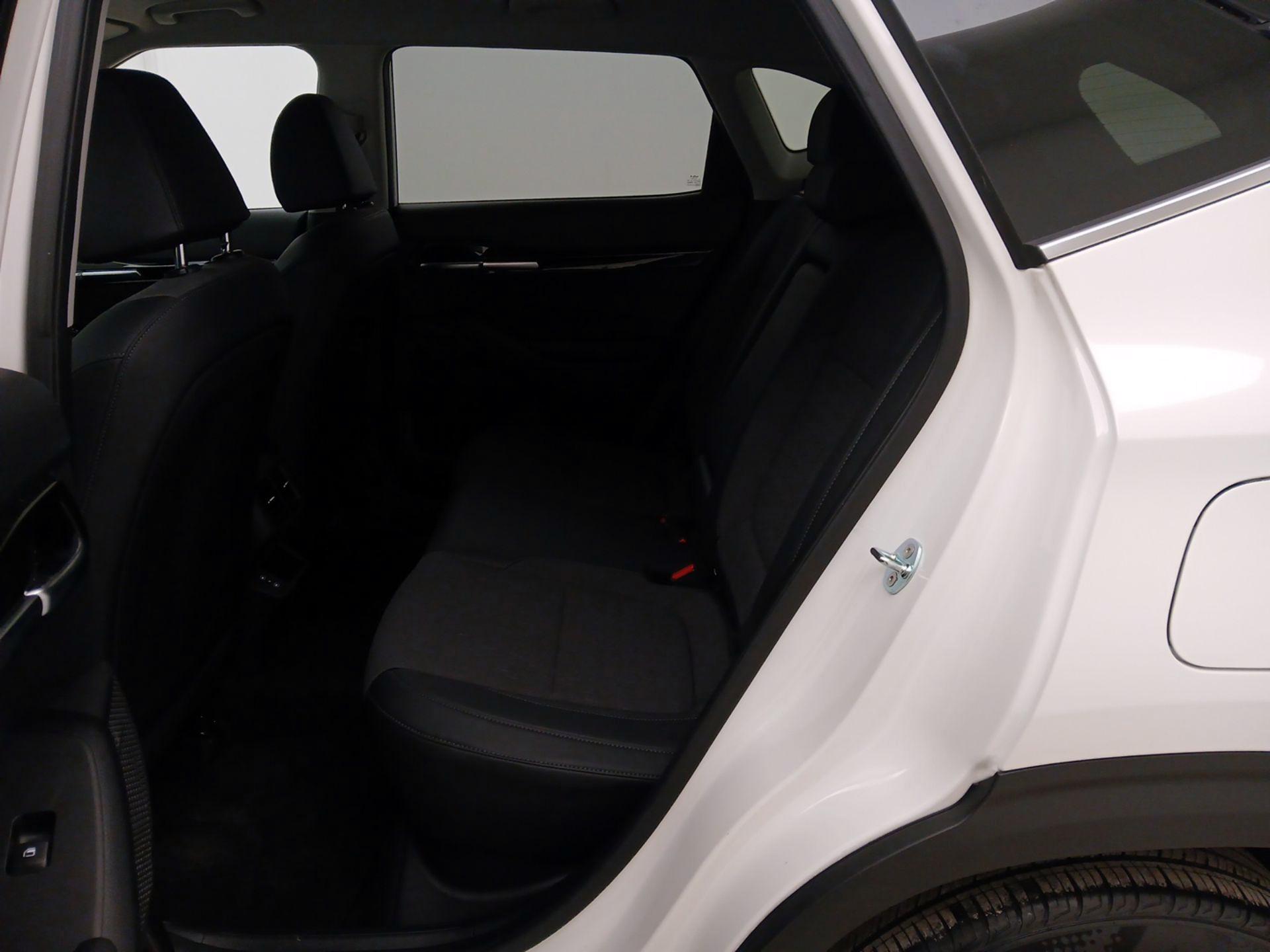 Thumbnail: 2024 Kia Seltos - 20