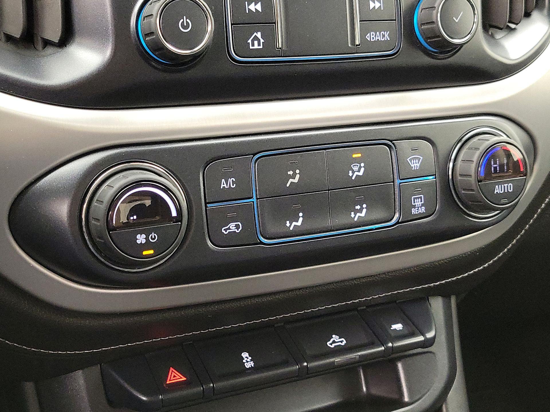 Thumbnail: 2019 GMC Canyon - 16