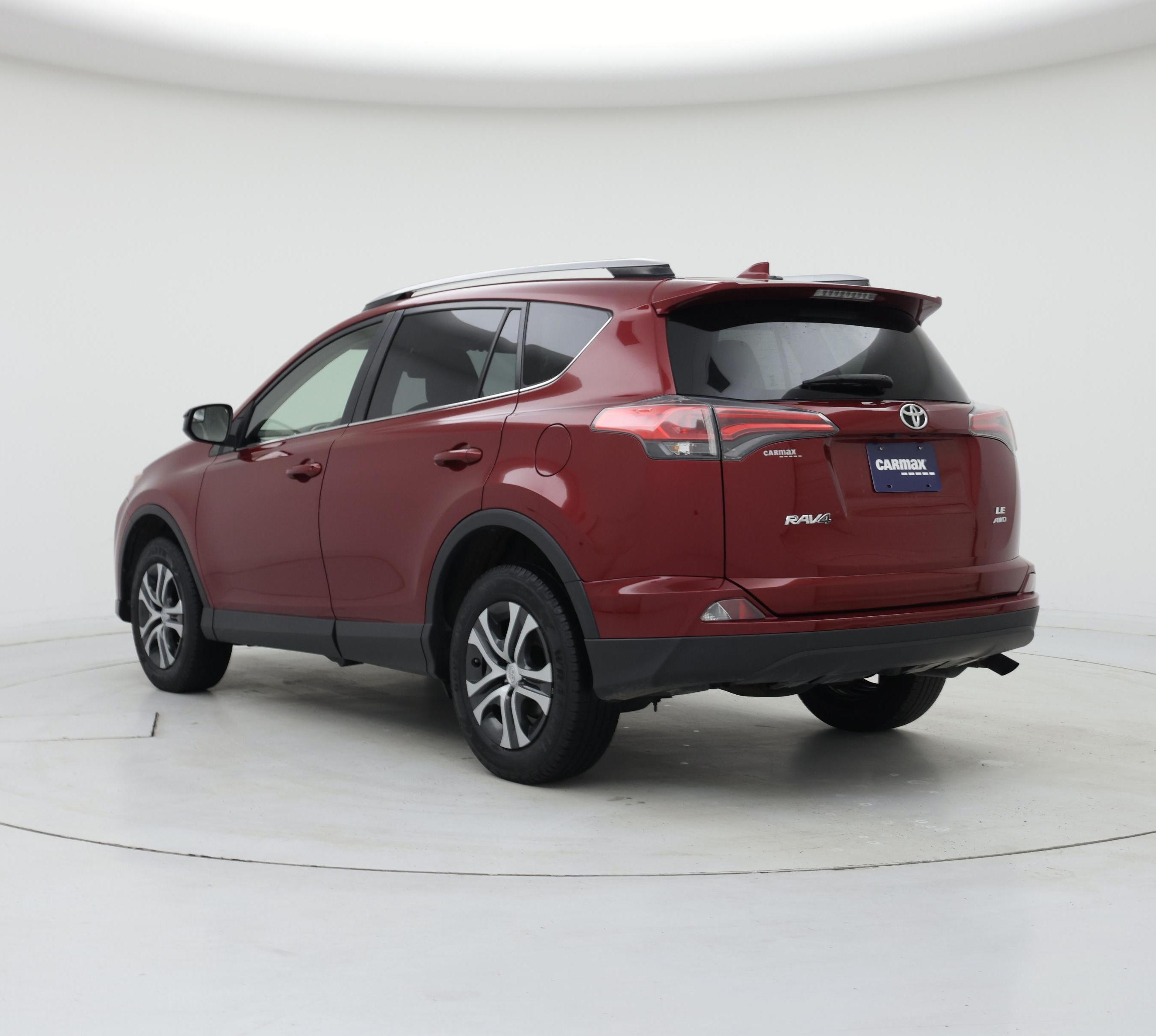 Thumbnail: 2018 Toyota RAV4 - 2