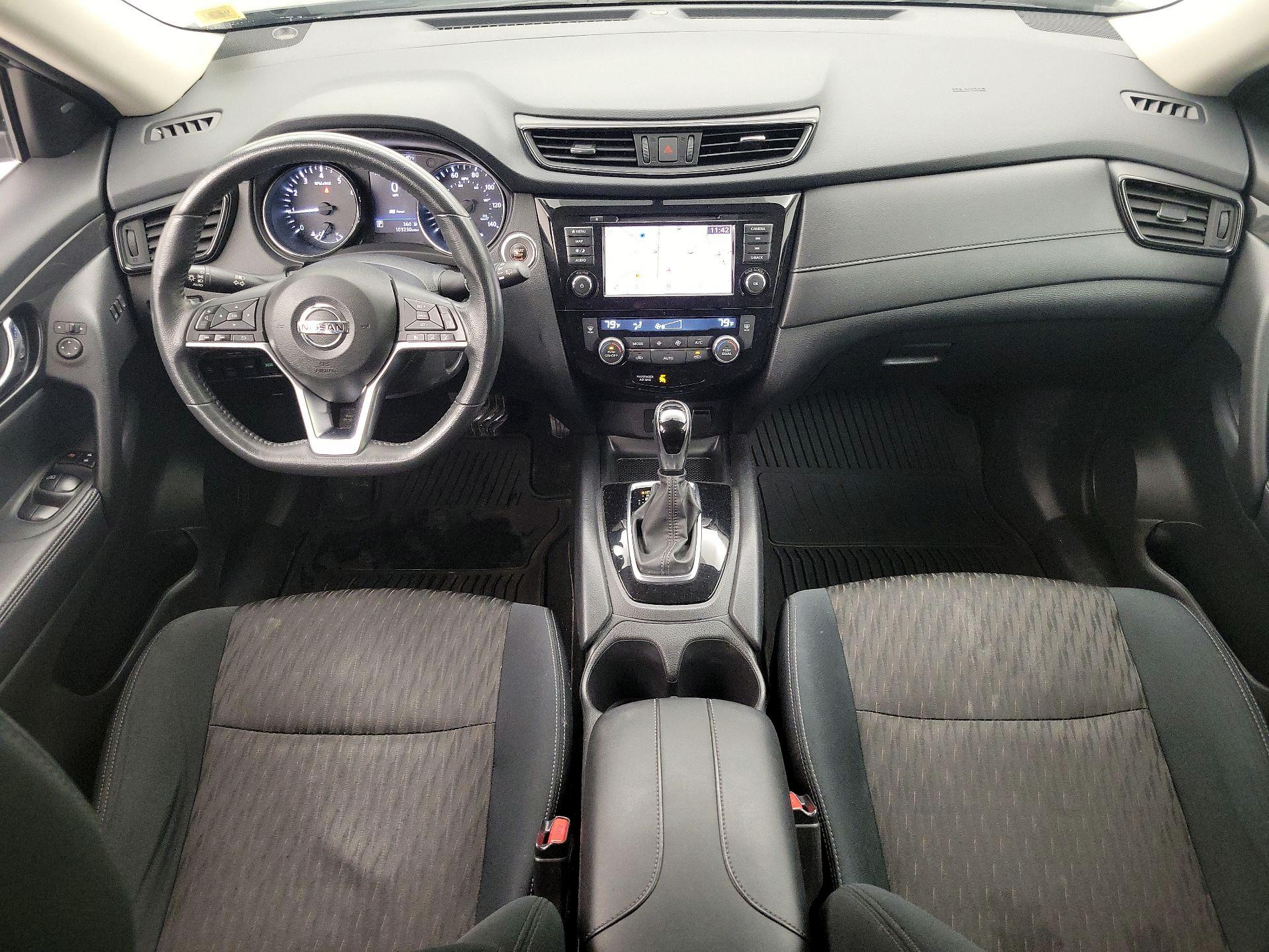 Thumbnail: 2018 Nissan Rogue - 9