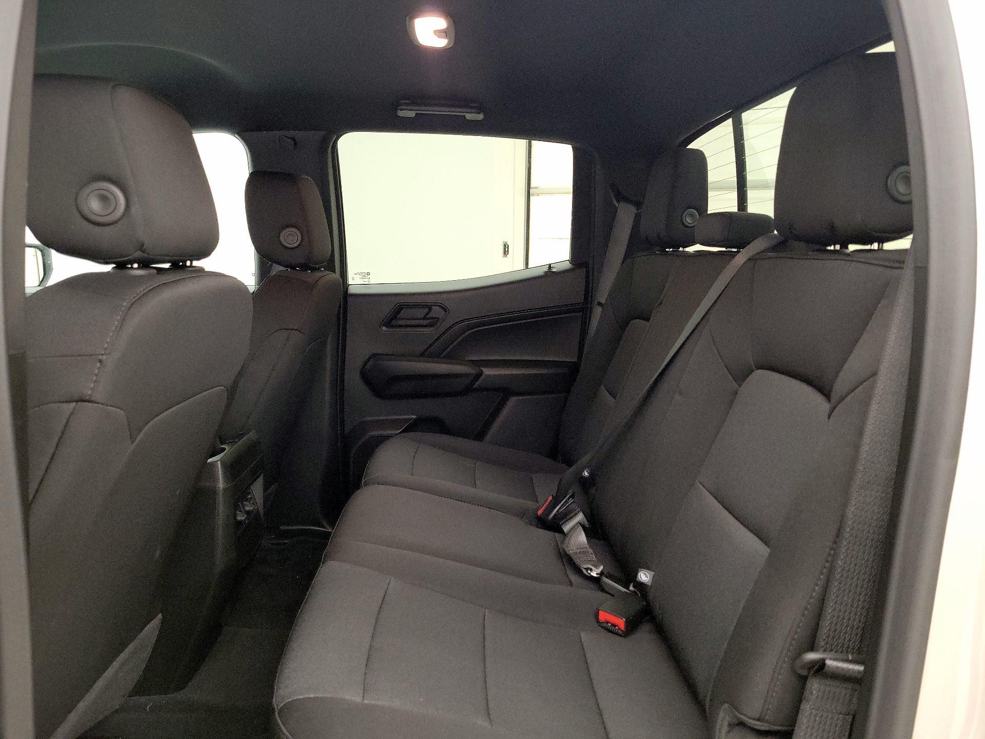 Thumbnail: 2026 Chevrolet Colorado - 19