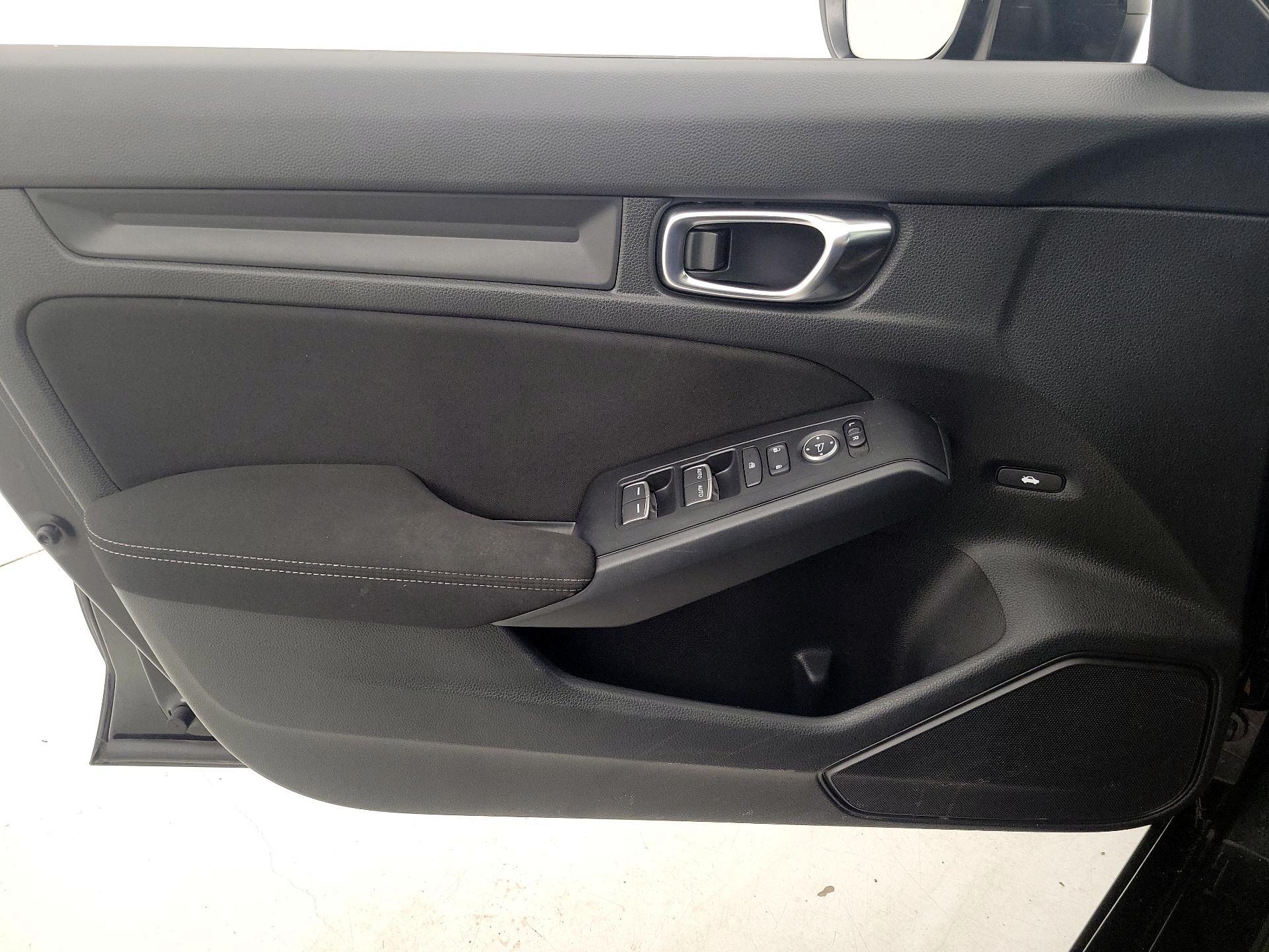 Thumbnail: 2024 Honda Civic - 12