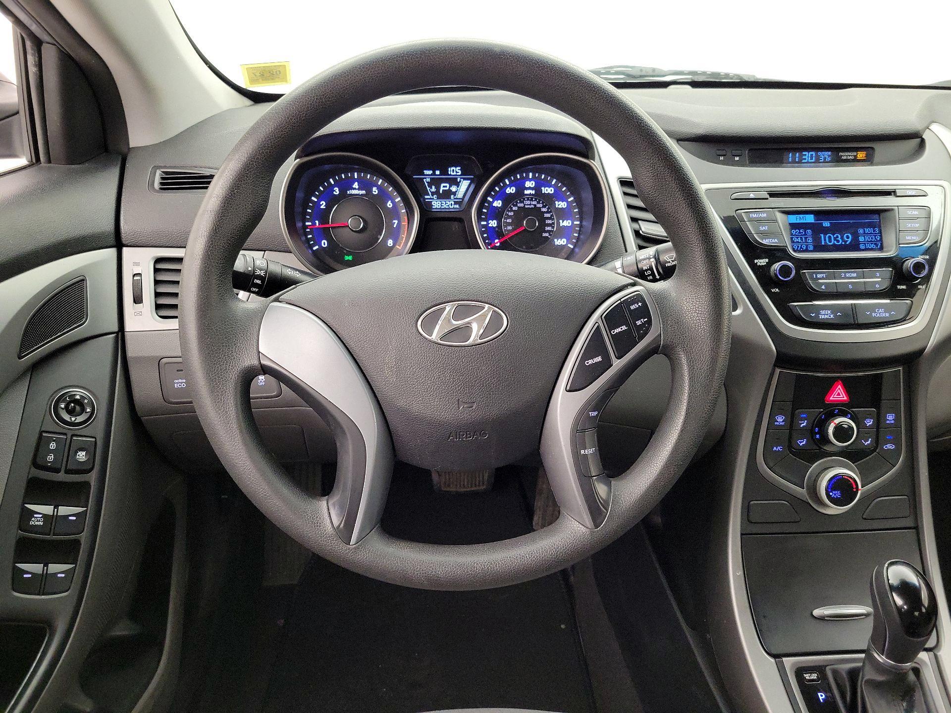 Thumbnail: 2016 Hyundai Elantra - 10