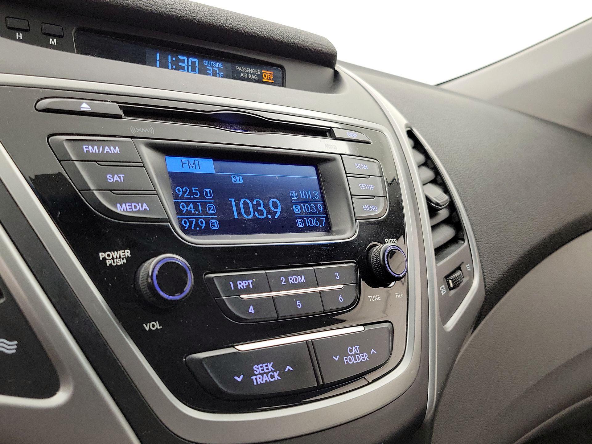 Thumbnail: 2016 Hyundai Elantra - 14