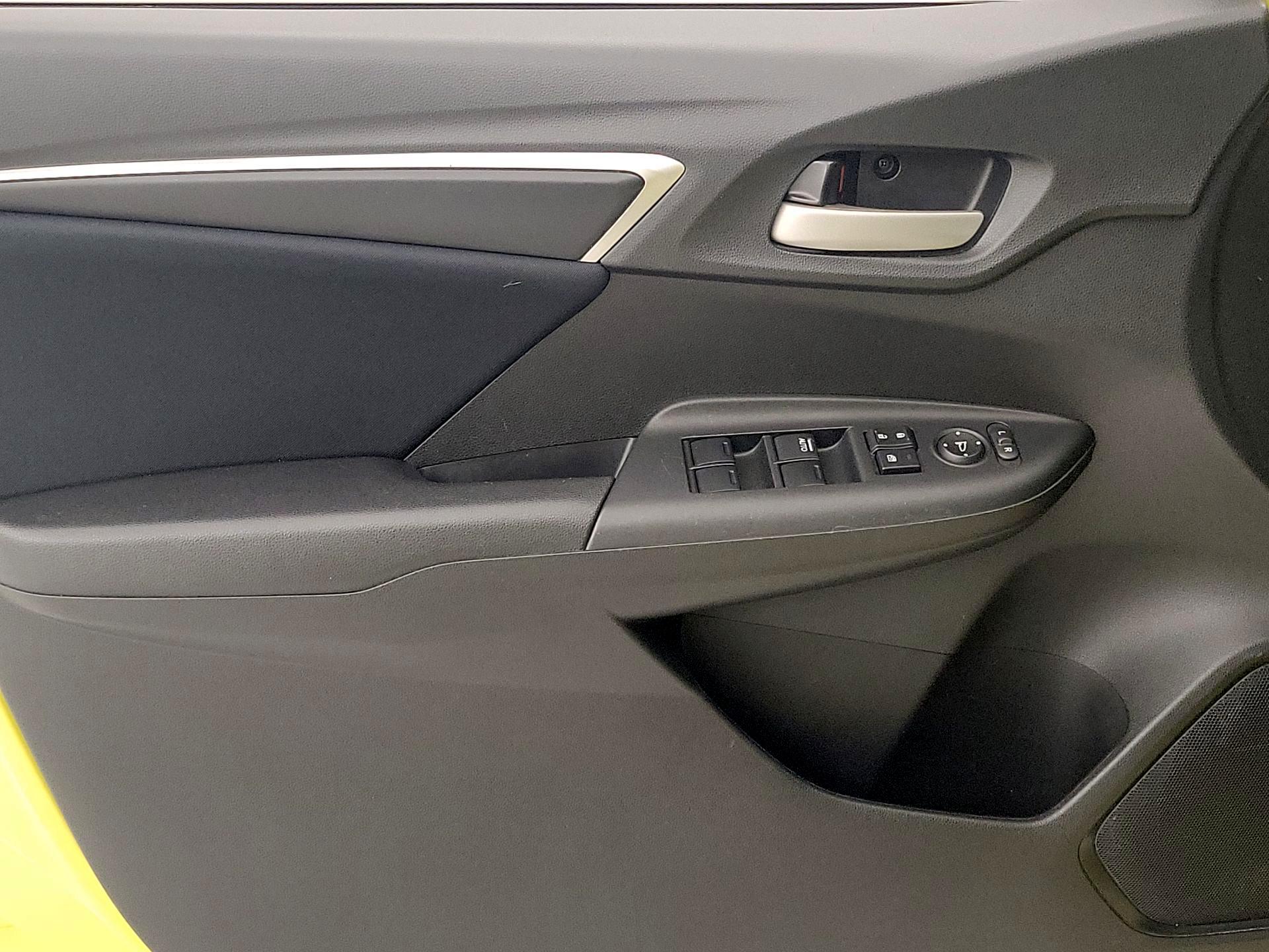 Thumbnail: 2016 Honda Fit - 12