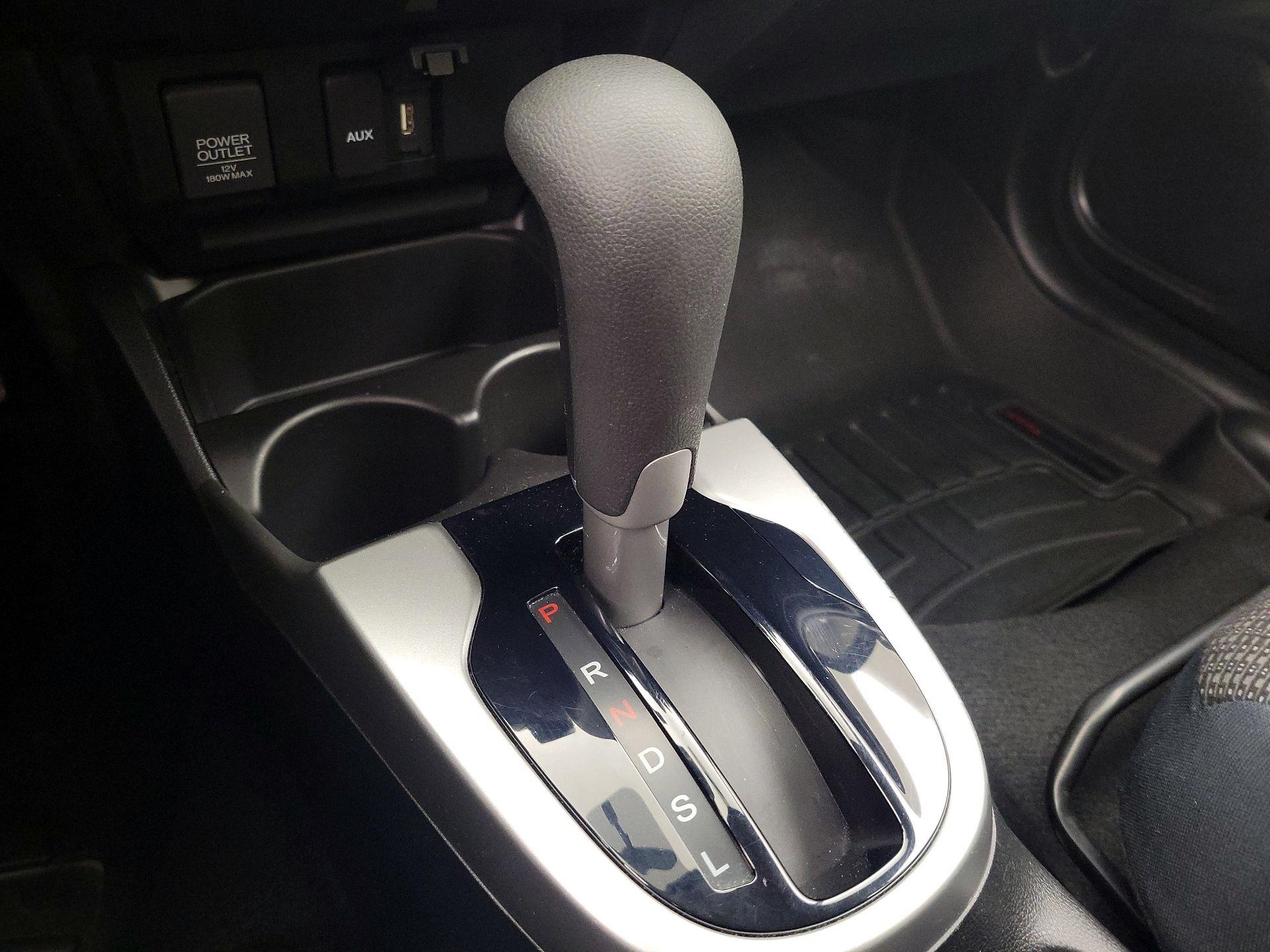 Thumbnail: 2016 Honda Fit - 17