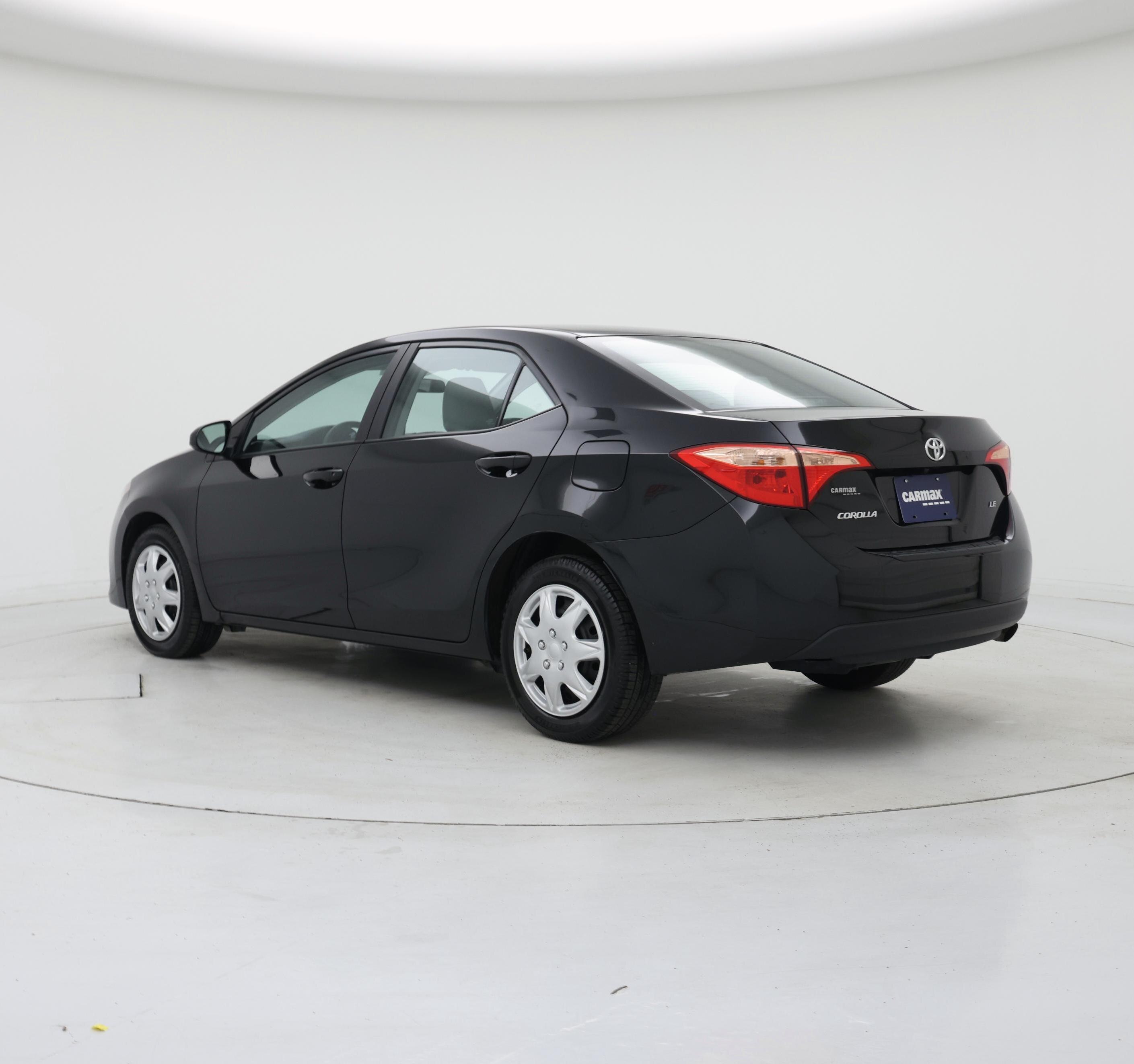 Thumbnail: 2017 Toyota Corolla - 2