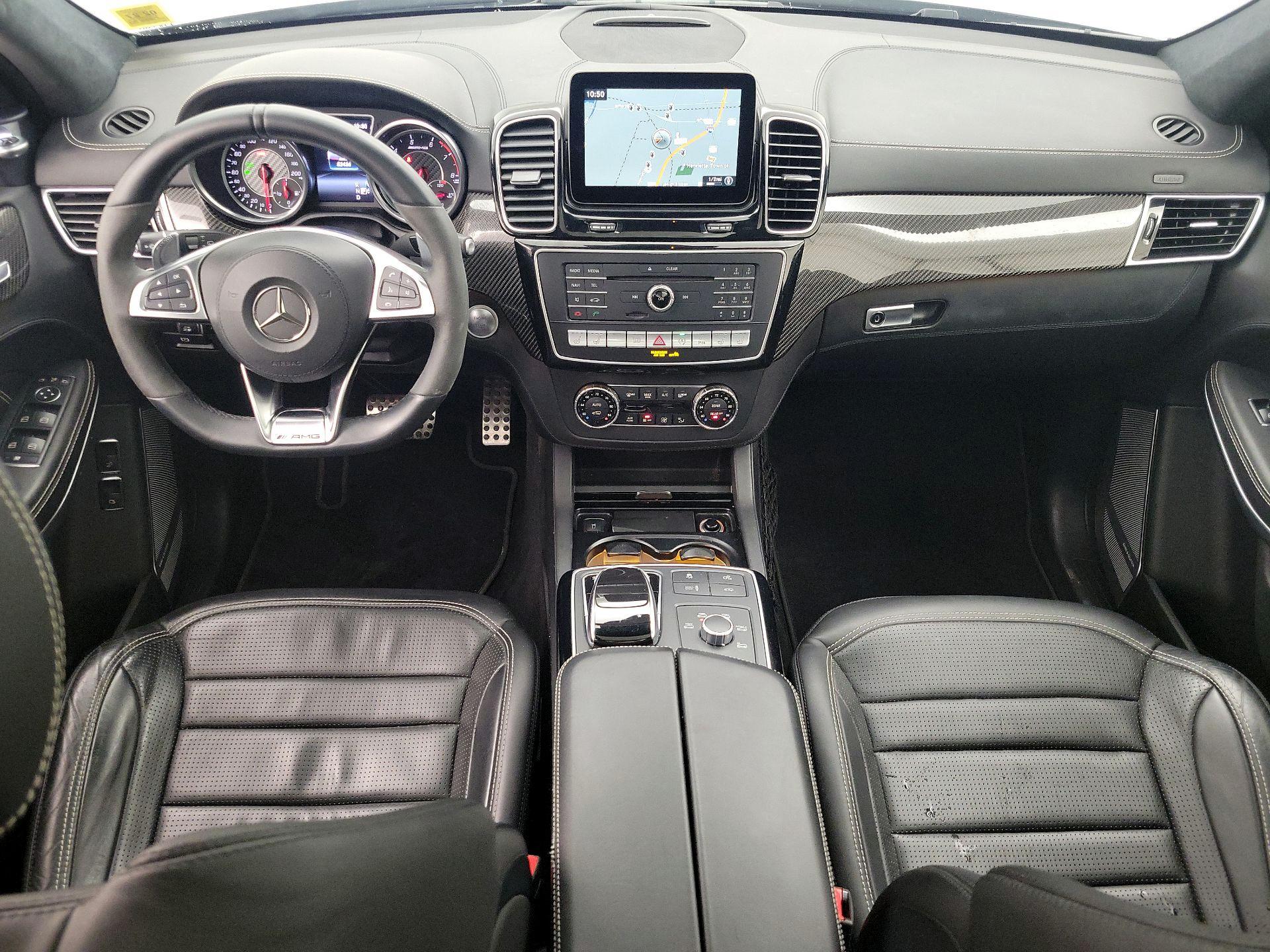 Thumbnail: 2017 Mercedes-Benz GL-Class - 9