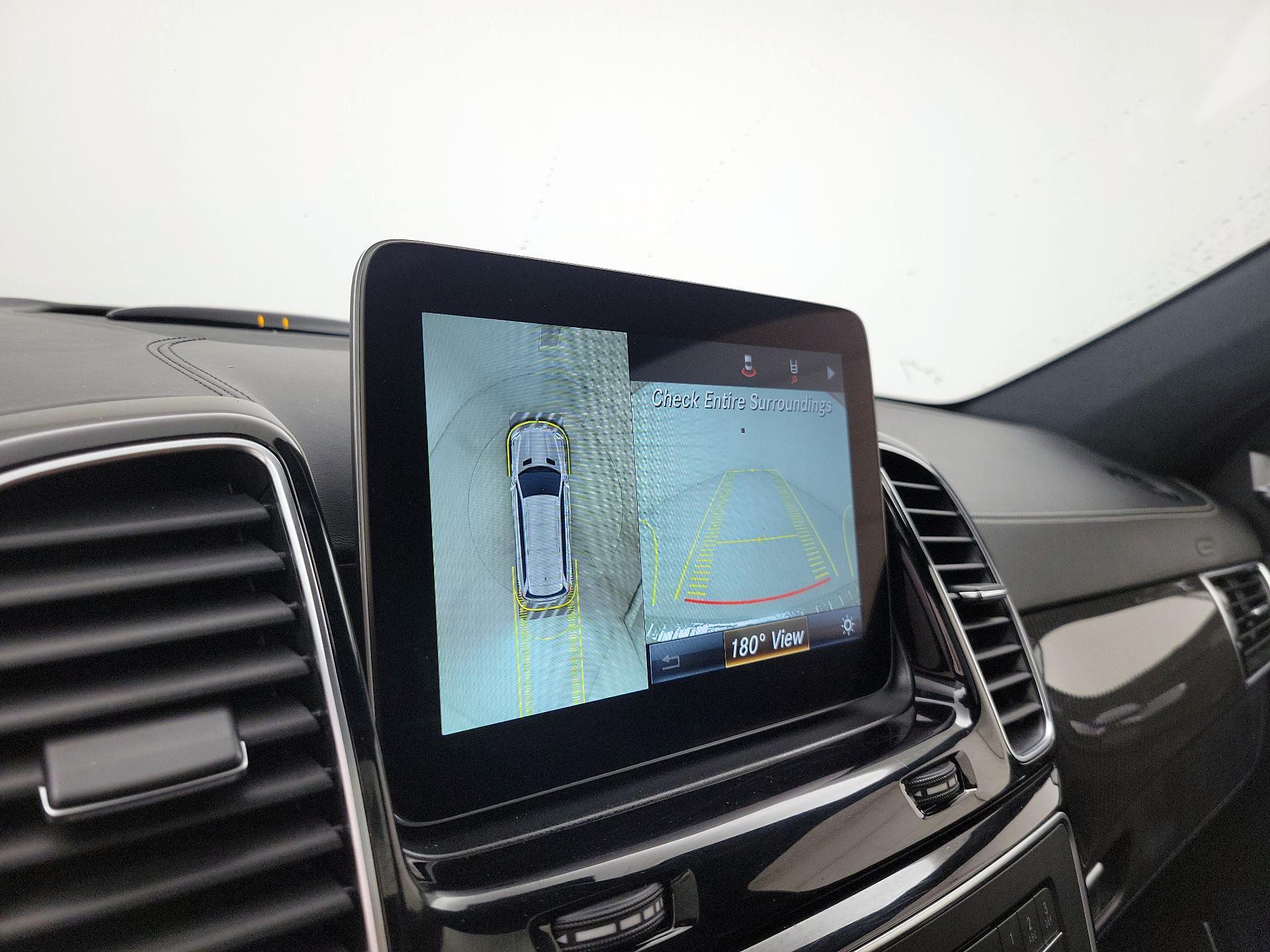 Thumbnail: 2017 Mercedes-Benz GL-Class - 15