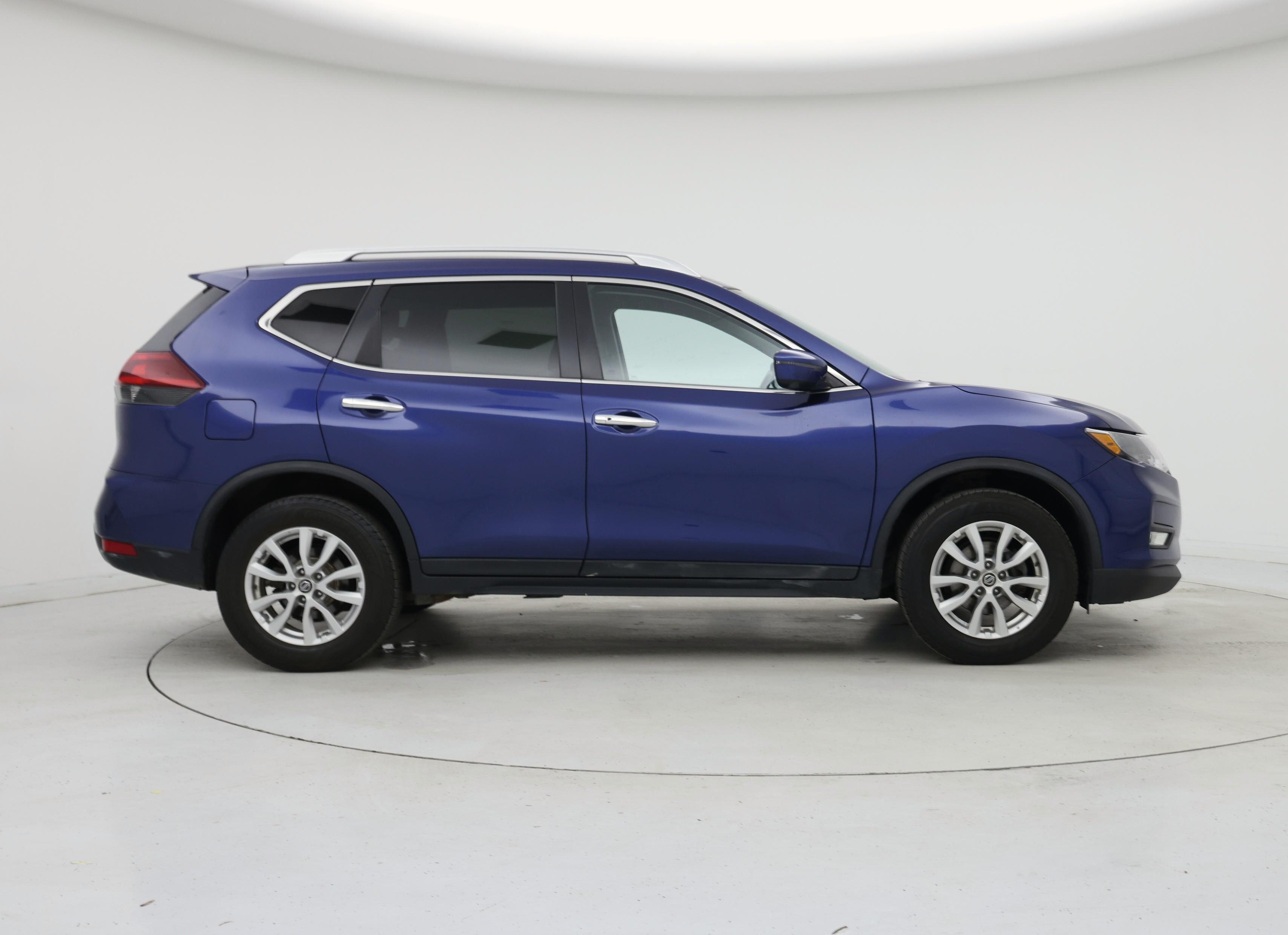 Thumbnail: 2018 Nissan Rogue - 7