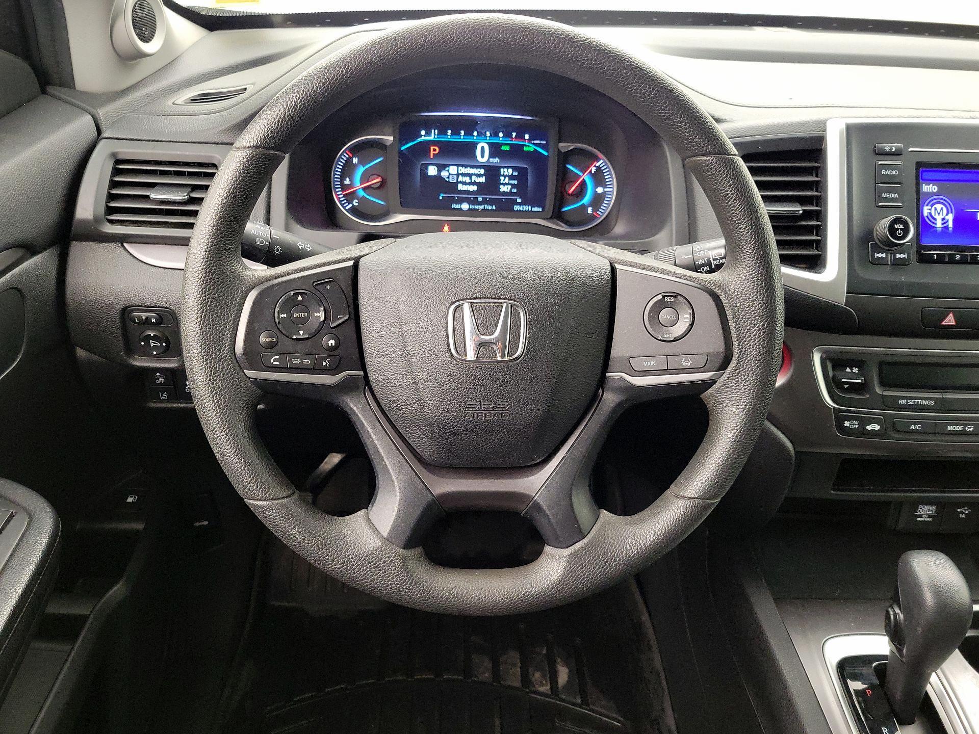 Thumbnail: 2019 Honda Pilot - 10