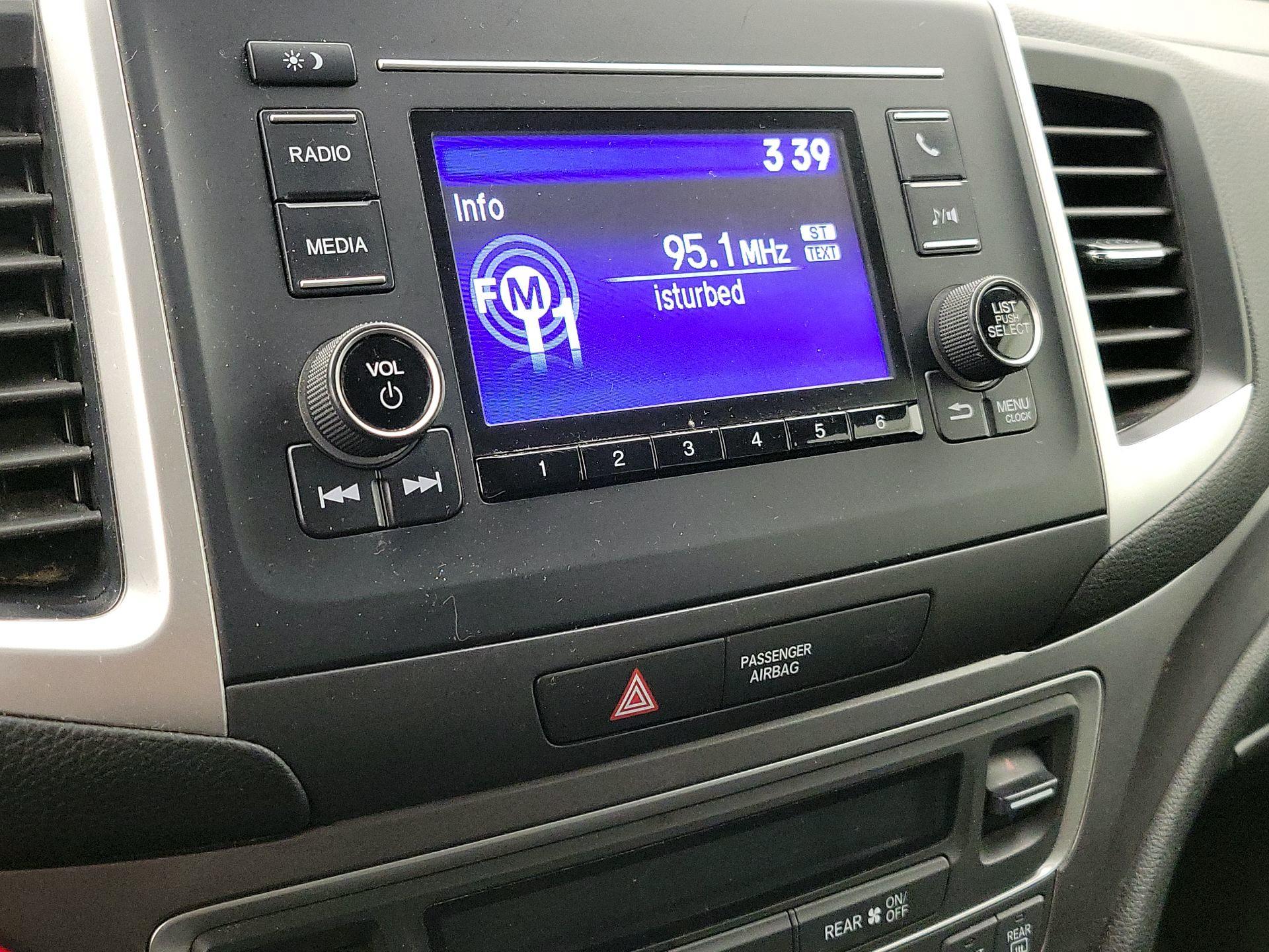 Thumbnail: 2019 Honda Pilot - 15