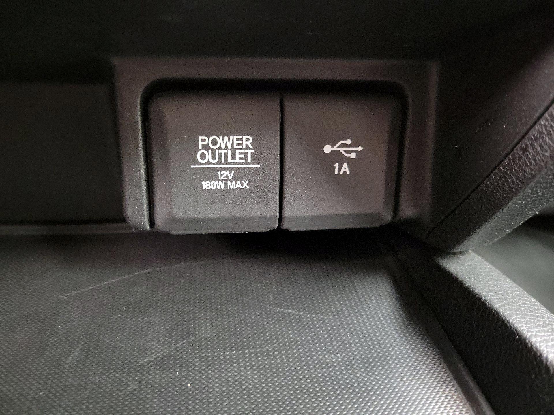 Thumbnail: 2019 Honda Pilot - 18