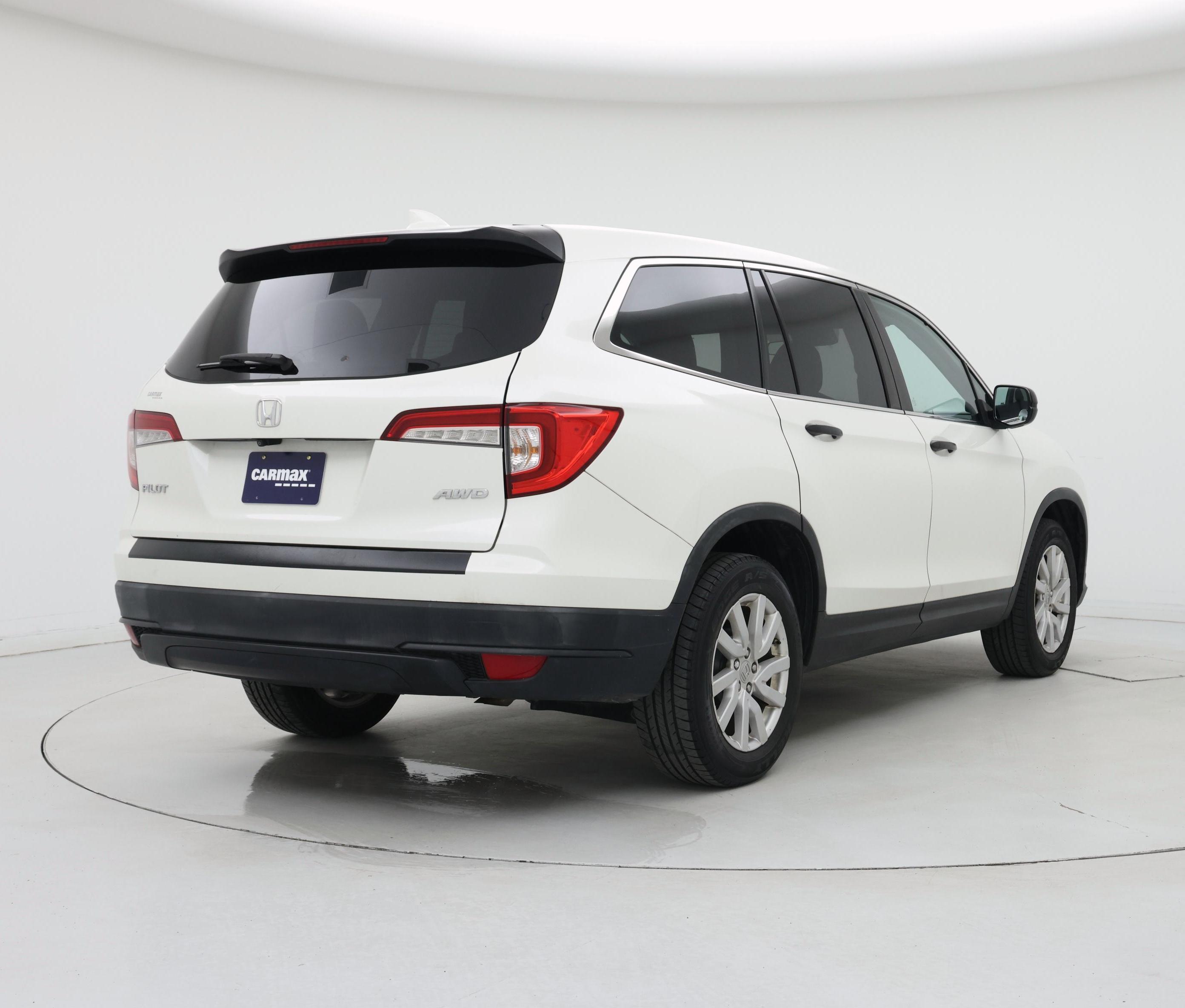 Thumbnail: 2019 Honda Pilot - 8