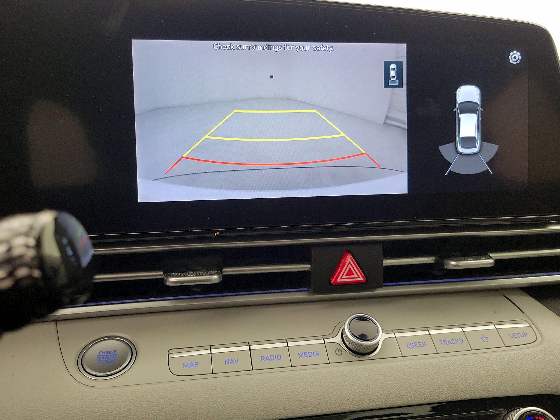 Thumbnail: 2021 Hyundai Elantra - 15