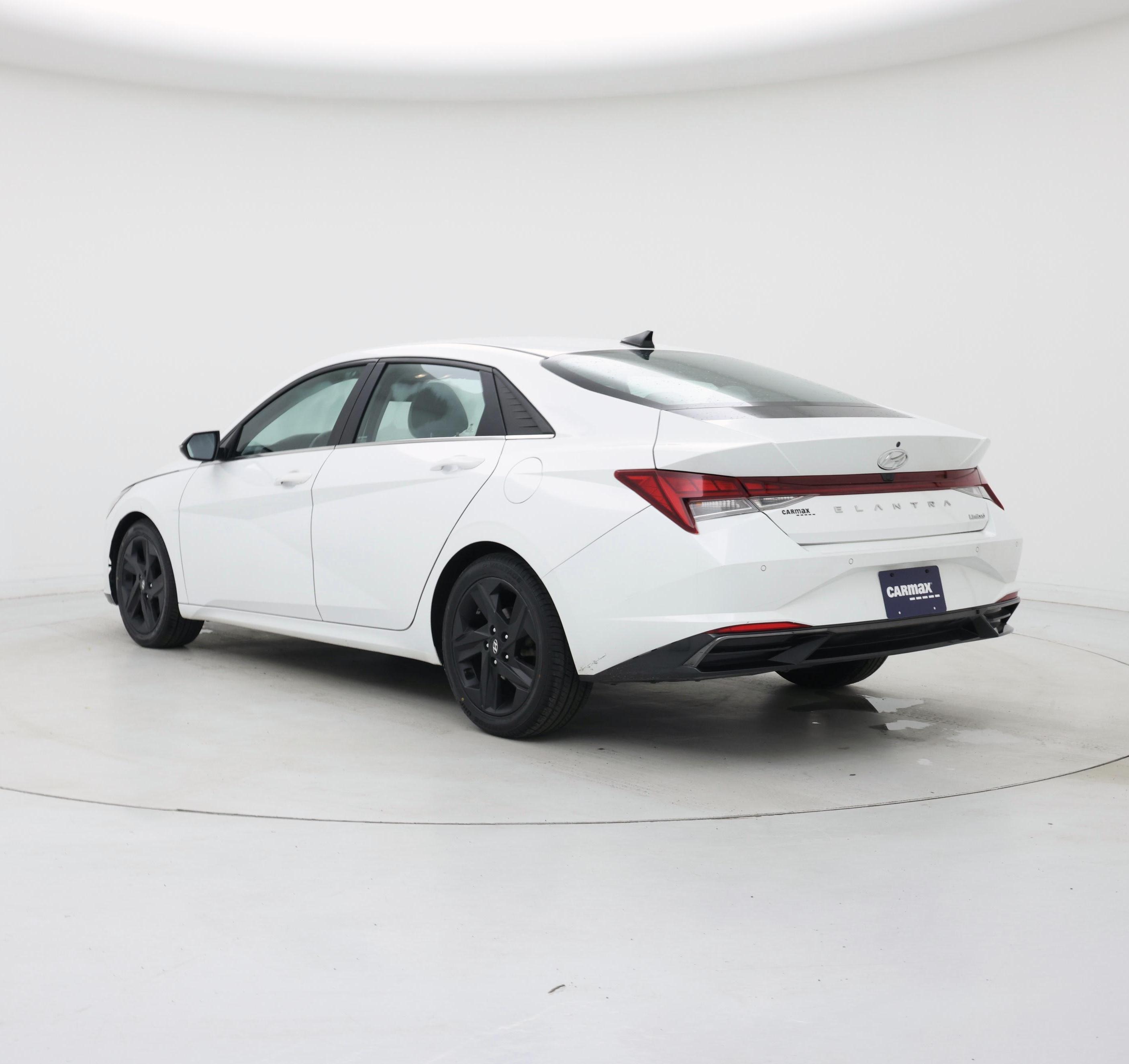 Thumbnail: 2021 Hyundai Elantra - 2