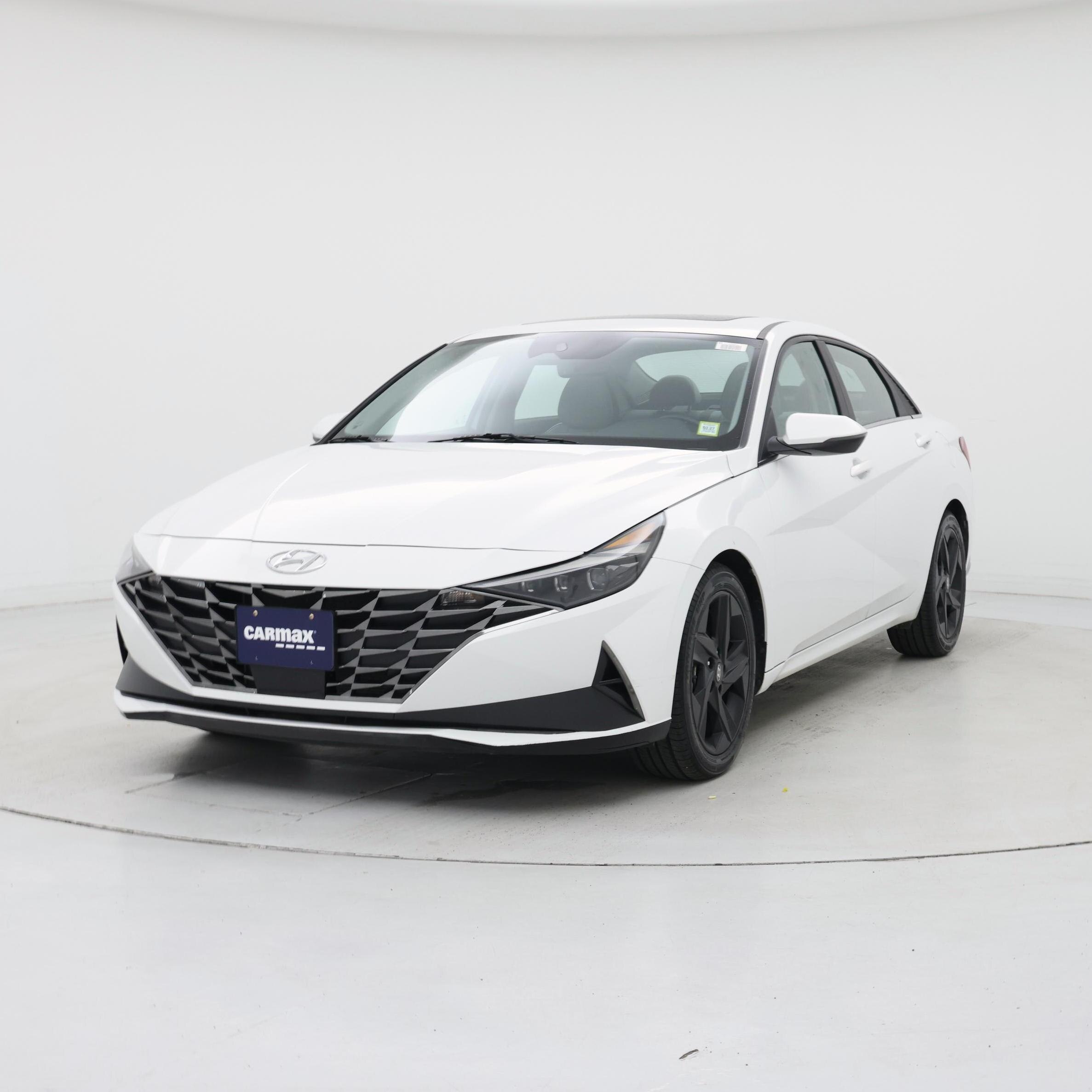 Thumbnail: 2021 Hyundai Elantra - 4