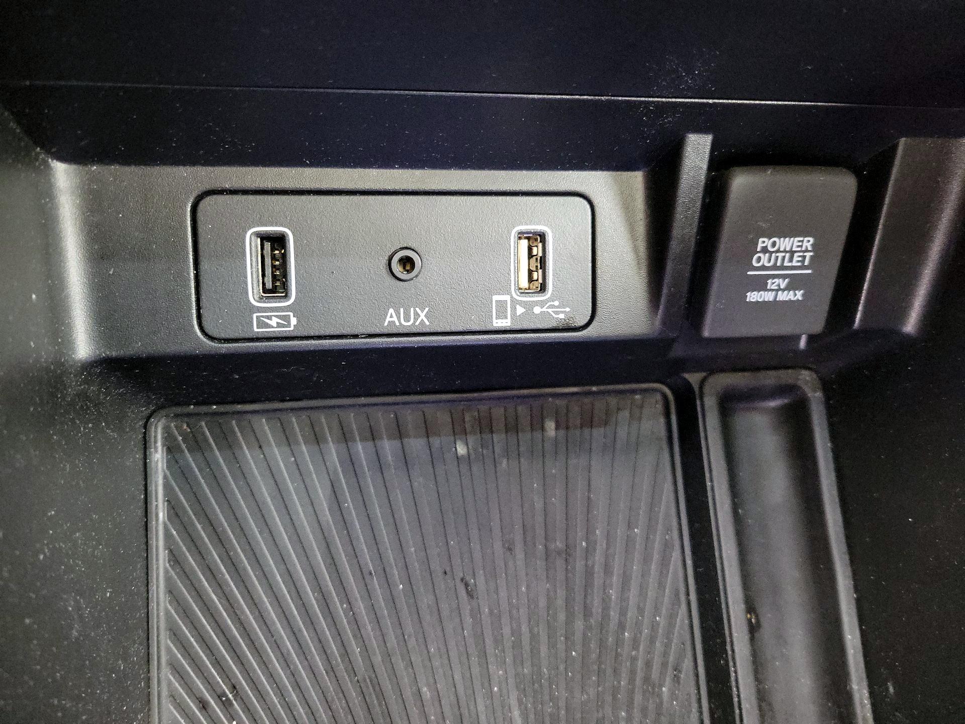 Thumbnail: 2023 Acura TLX - 19