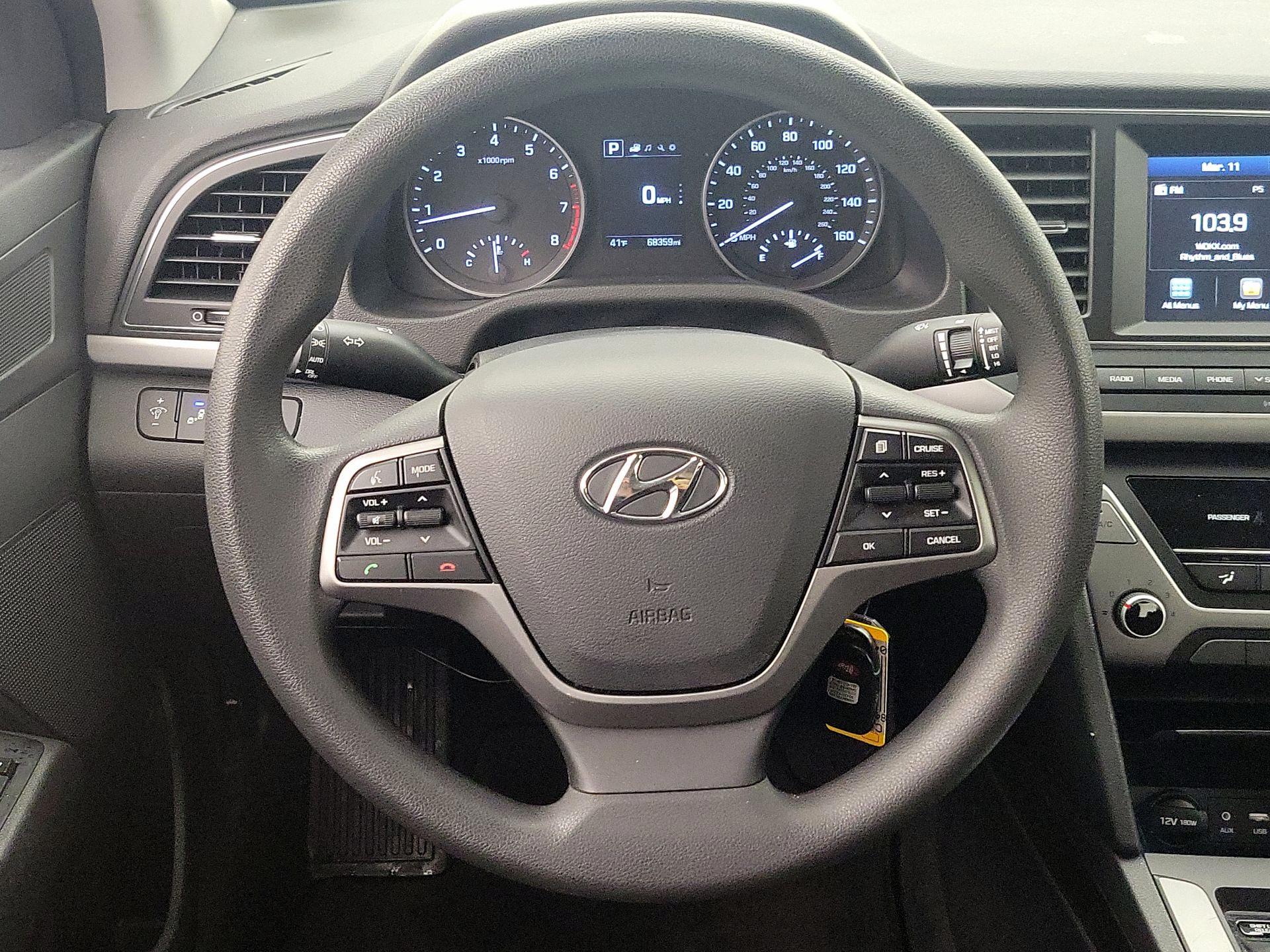 Thumbnail: 2018 Hyundai Elantra - 10