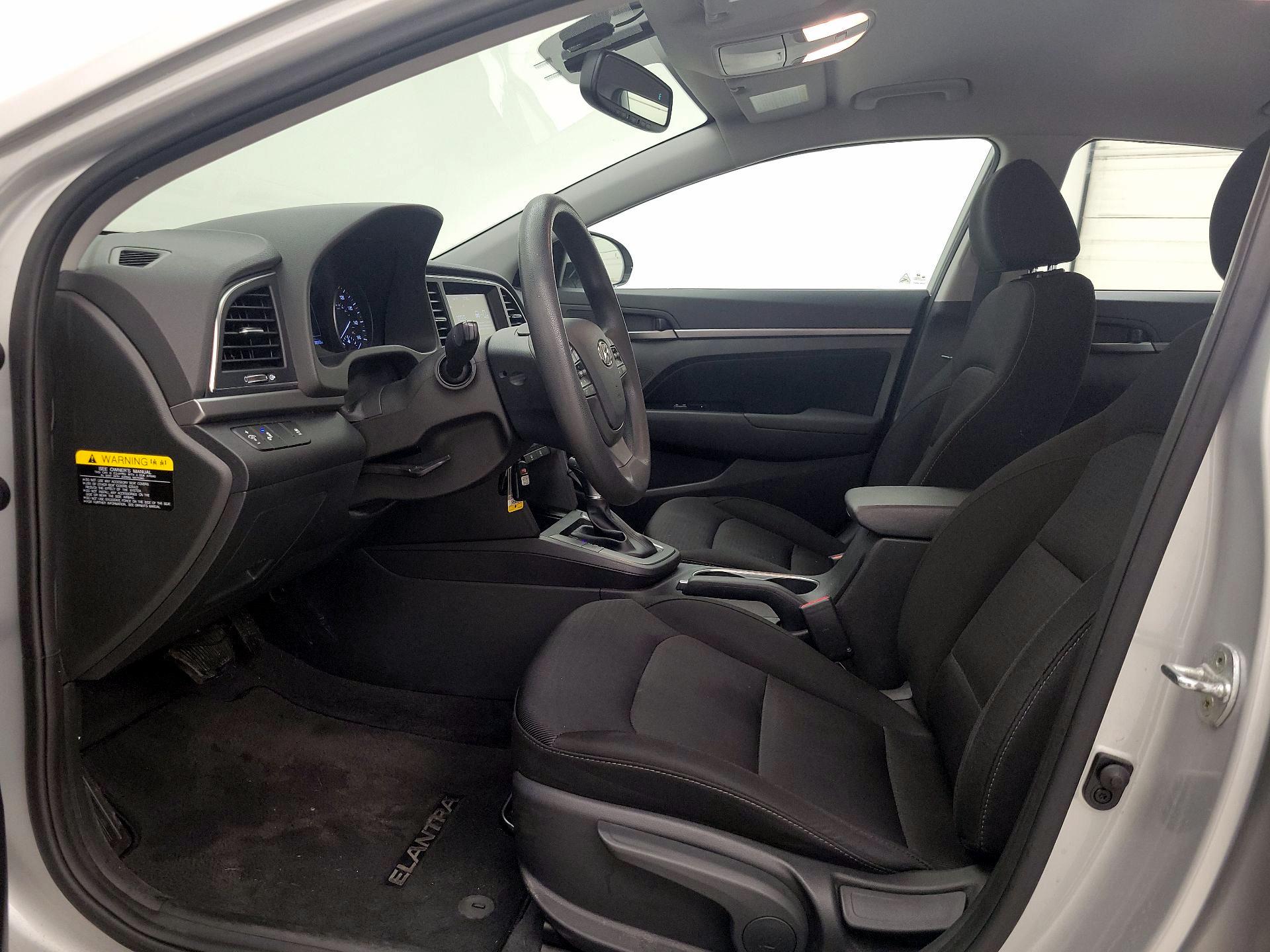 Thumbnail: 2018 Hyundai Elantra - 11