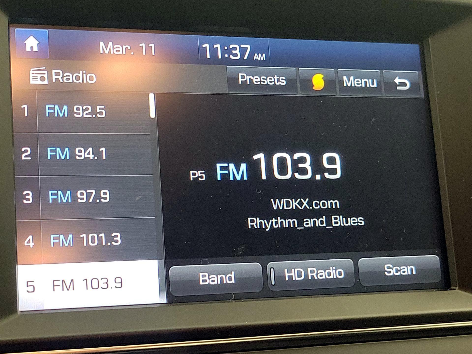 Thumbnail: 2018 Hyundai Elantra - 15