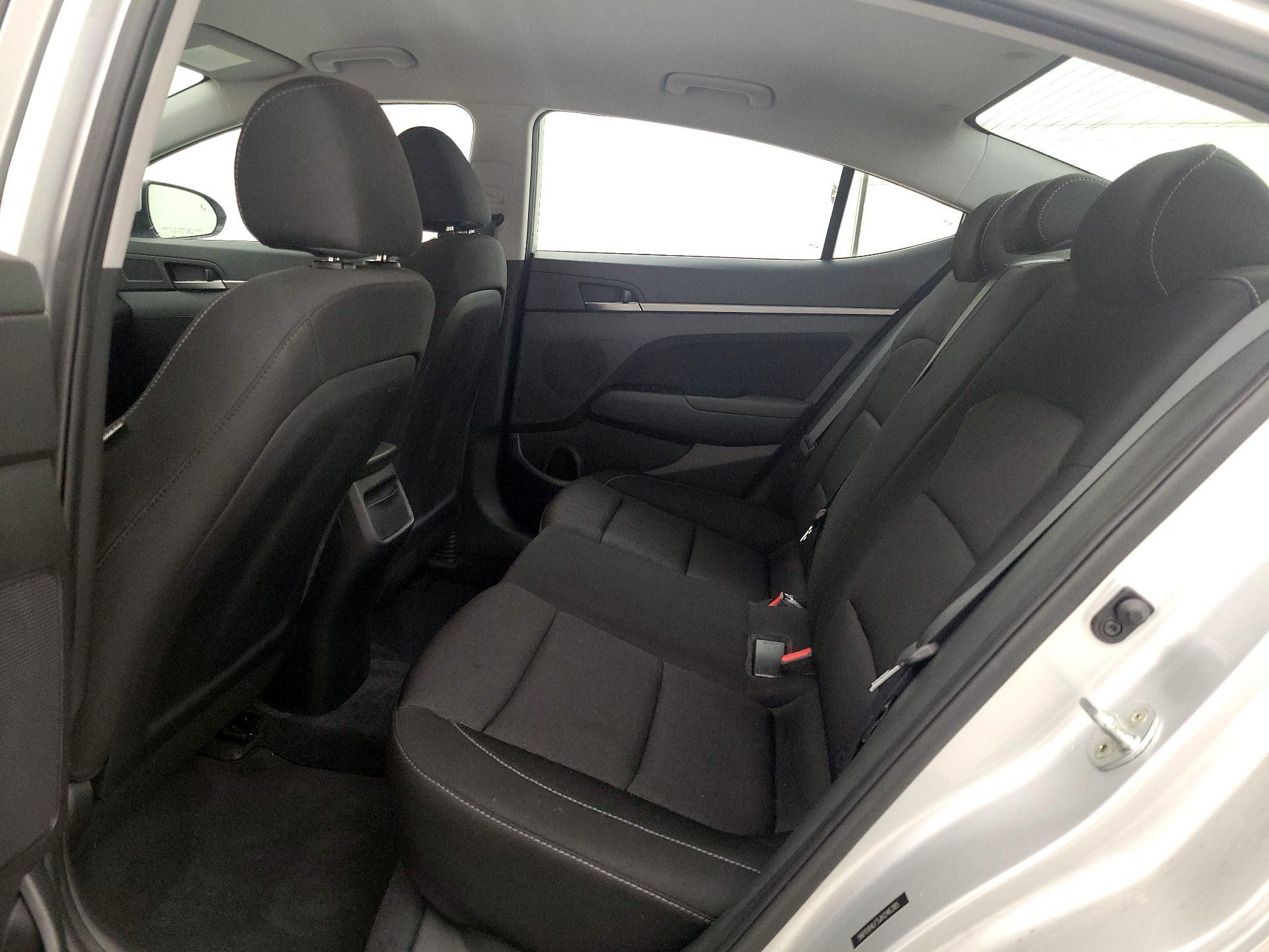 Thumbnail: 2018 Hyundai Elantra - 19