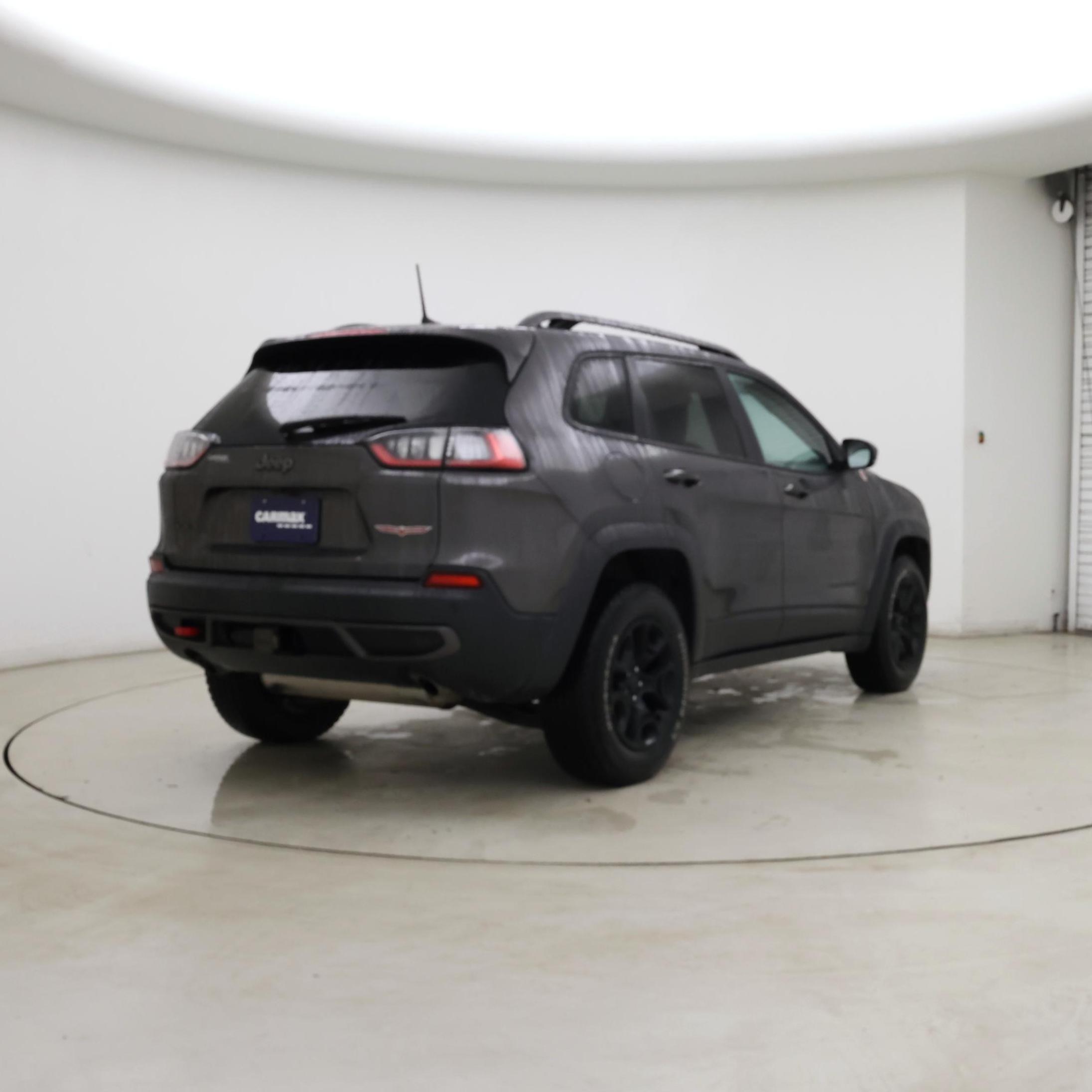 Thumbnail: 2020 Jeep Cherokee - 8