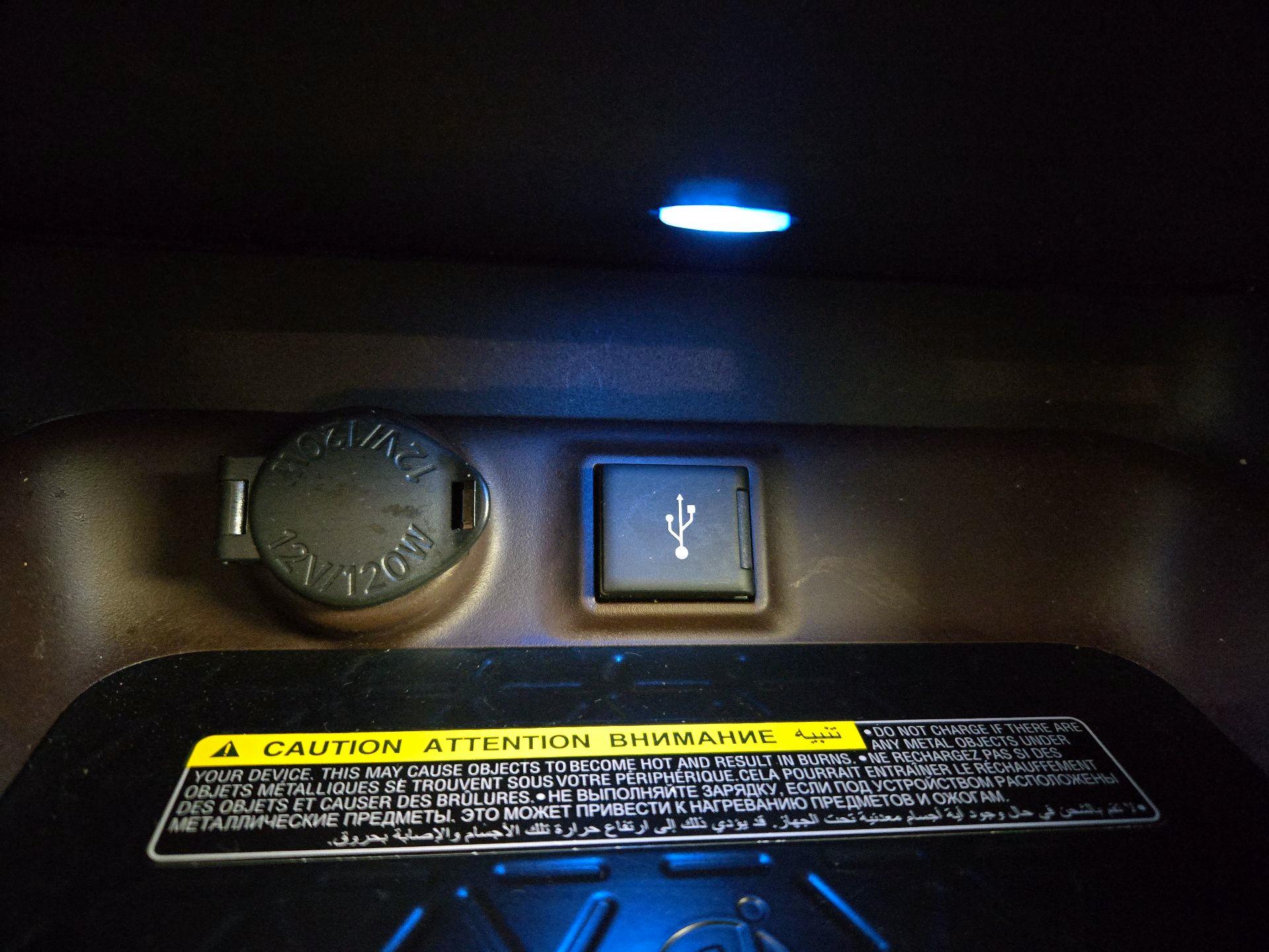 Thumbnail: 2020 Toyota RAV4 - 19